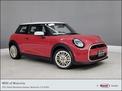 2025 MINI Hardtop 2 Door Signature Plus Hatchback