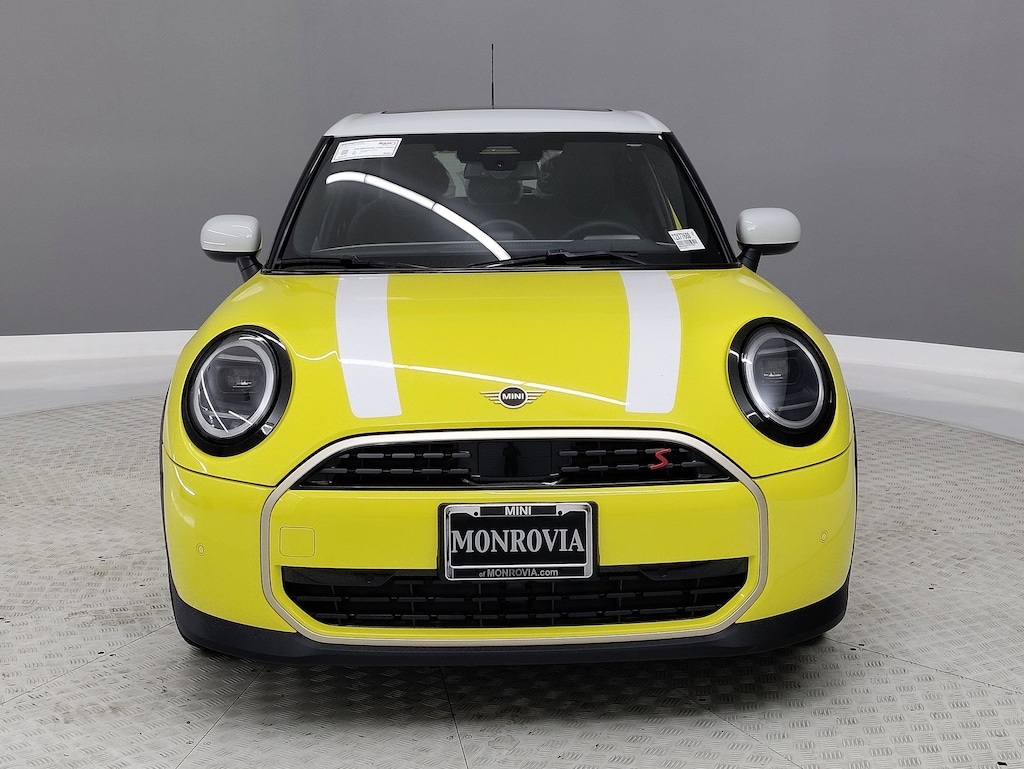 New 2026 MINI 4 Door Signature Plus Hatchback