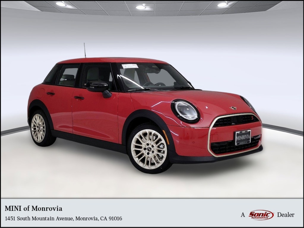 New 2025 MINI Hardtop 4 Door Signature Plus Hatchback