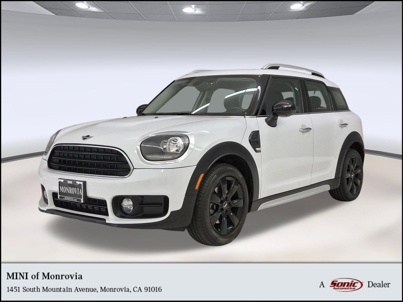 2019 MINI Countryman Cooper Signature's photo