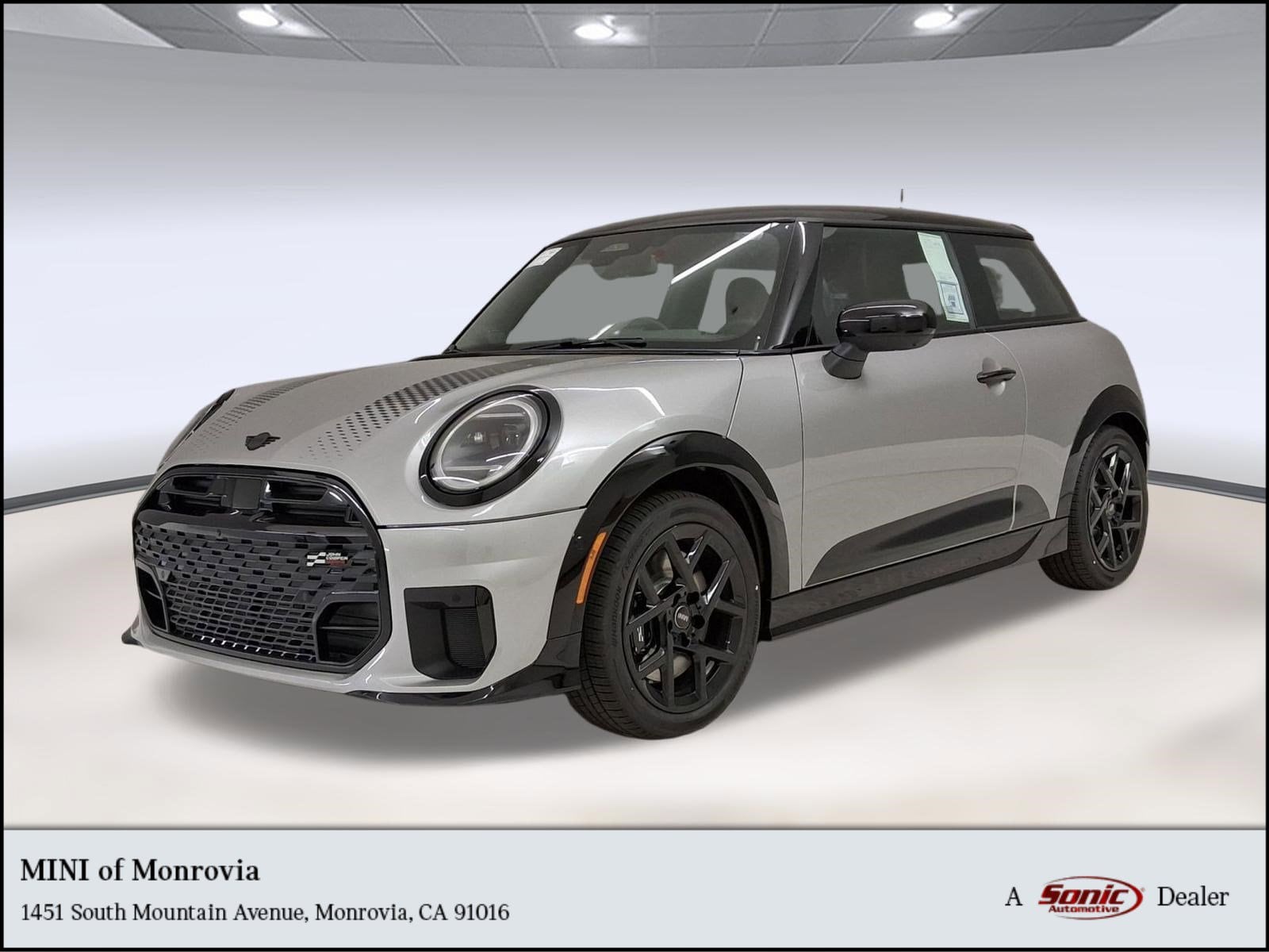 2026 MINI Hardtop Cooper S's photo