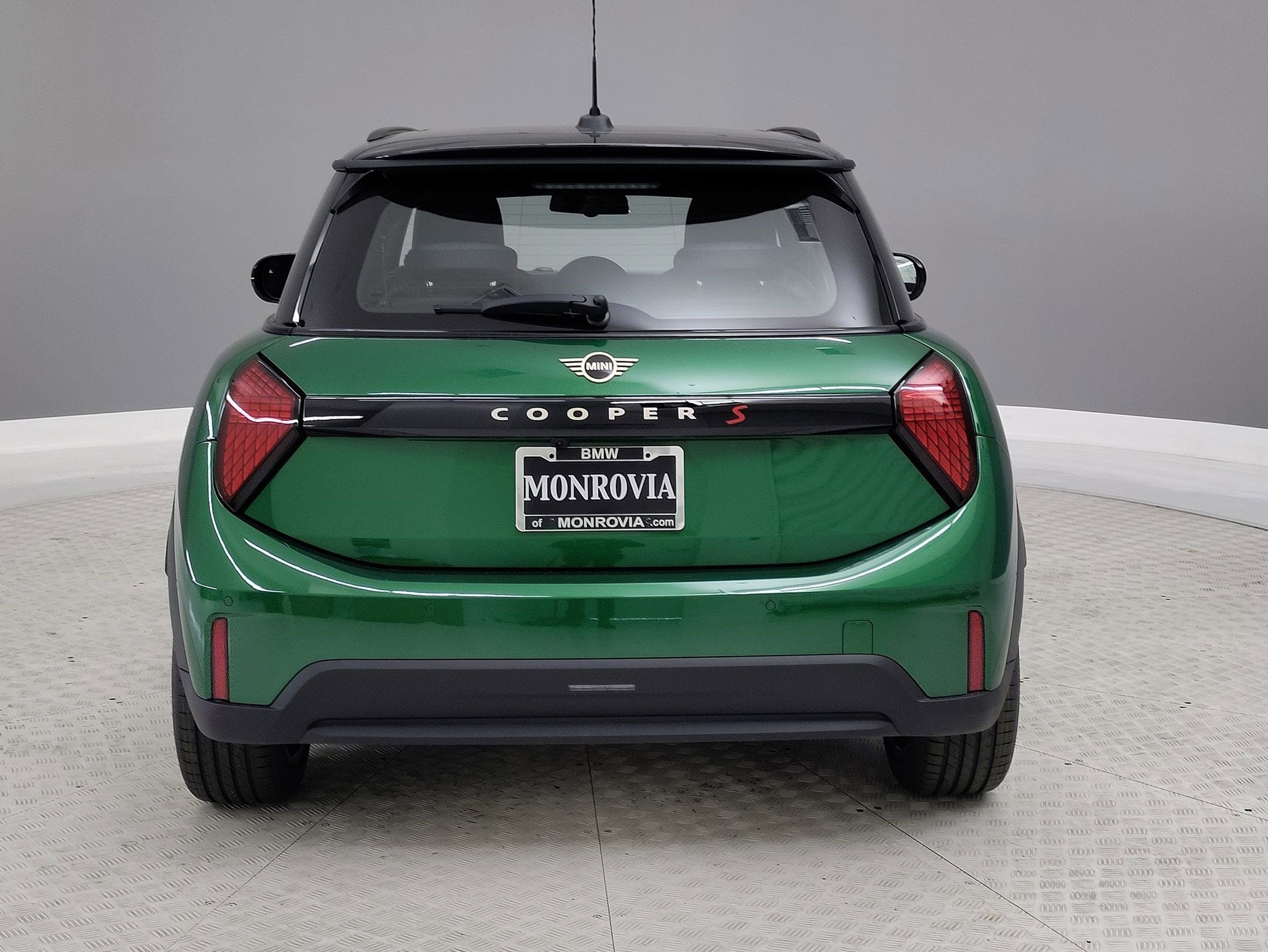 2026 MINI Hardtop 2 Door S - Photo 7