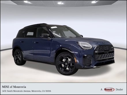 2026 MINI Countryman Iconic SUV