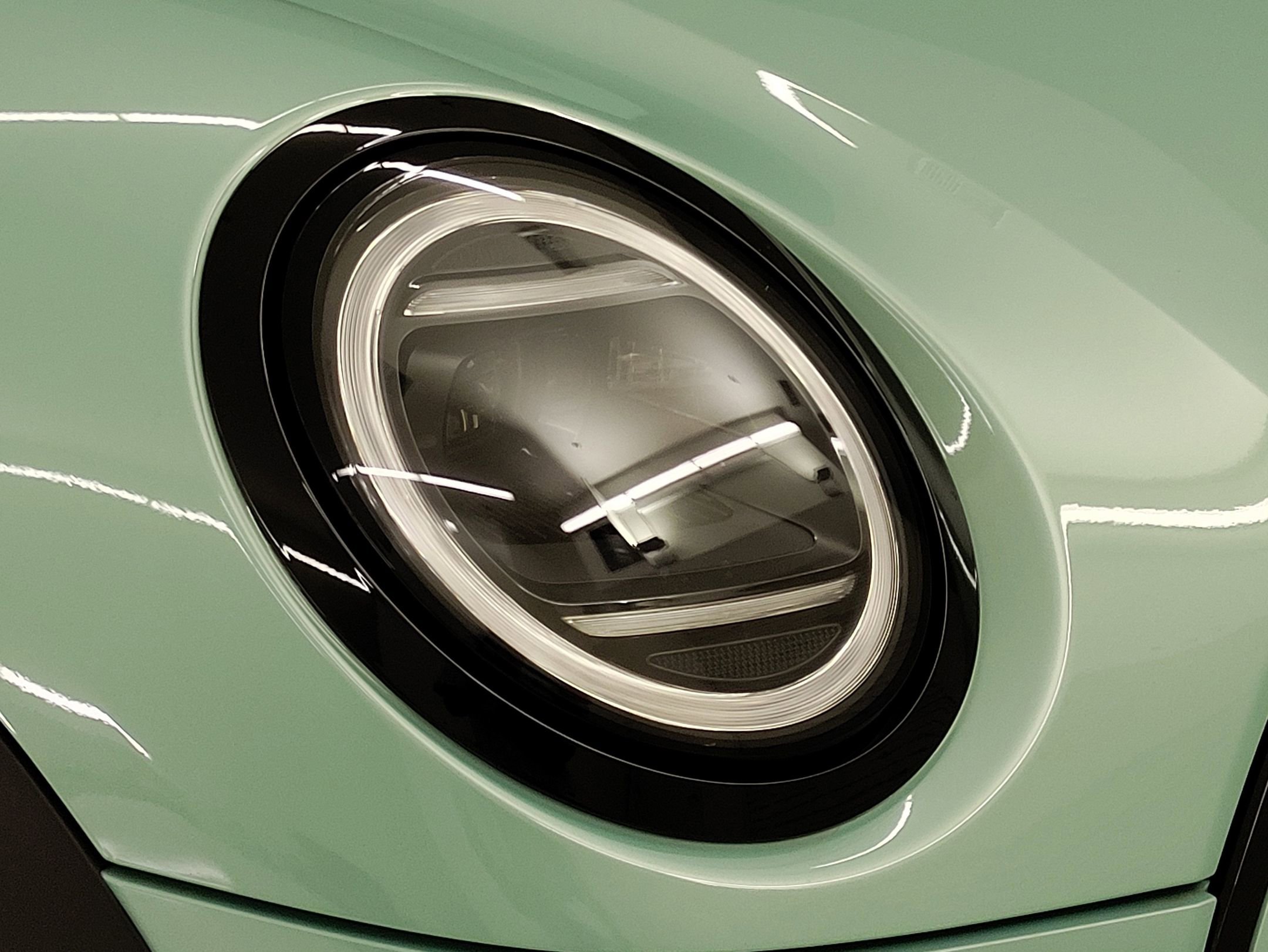 2026 Mini Cooper Hardtop S photo 3