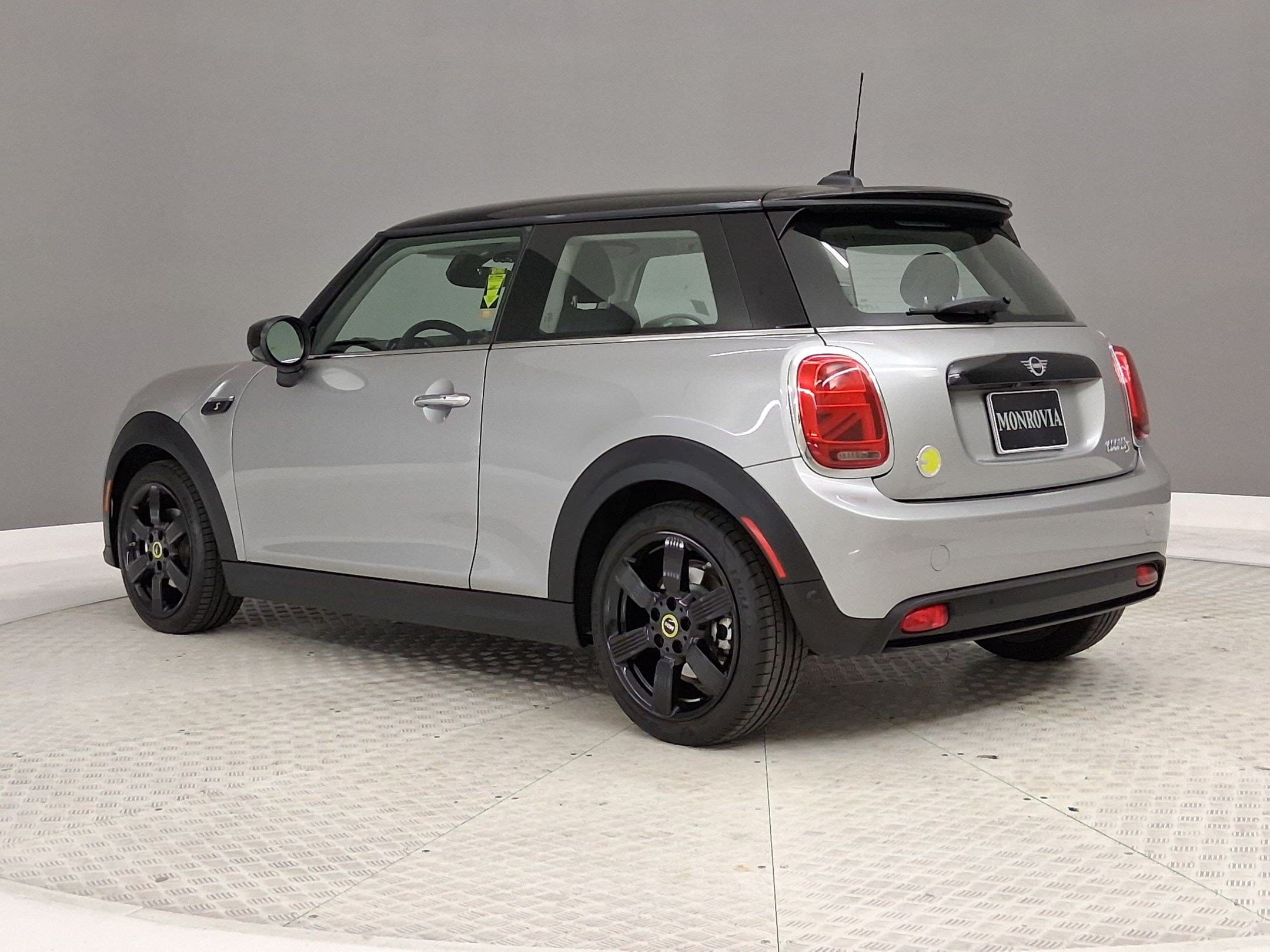 Used 2024 MINI Hardtop 2 Door SE with VIN WMW13DJ08R2V05199 for sale in Monrovia, CA