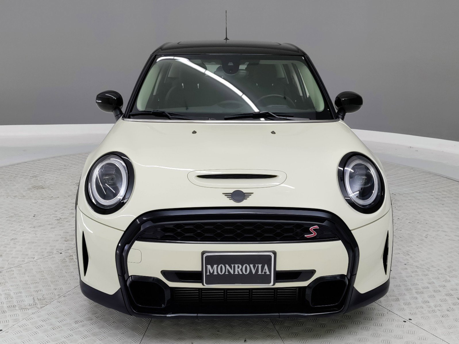 Used 2023 MINI Hardtop 4 Door S with VIN WMW53DK08P2T74451 for sale in Monrovia, CA