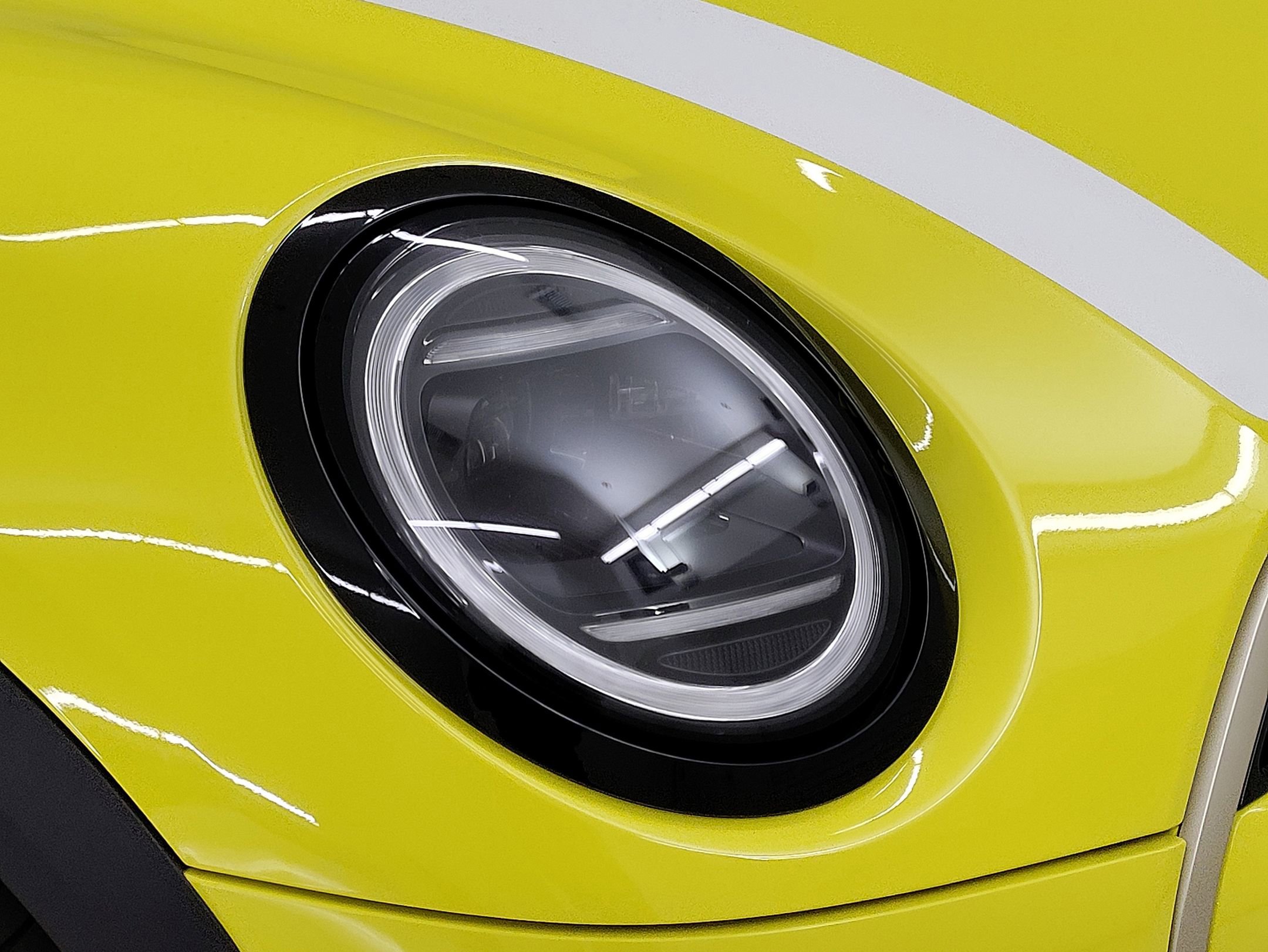 2026 Mini Cooper Hardtop S photo 3