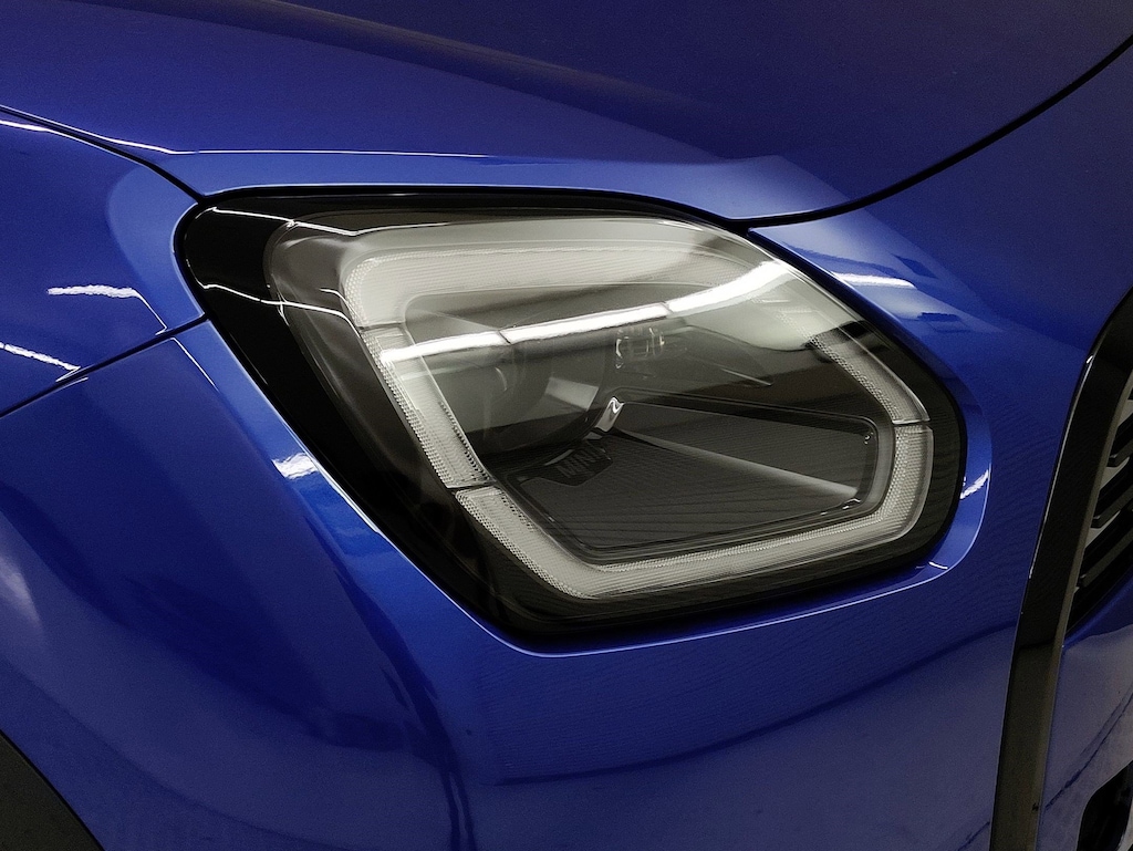 New 2025 MINI Countryman Iconic SUV