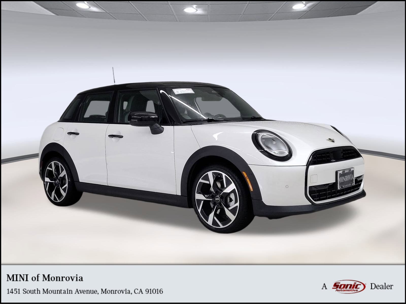 2026 MINI Hardtop 4 Door Oxford Edition