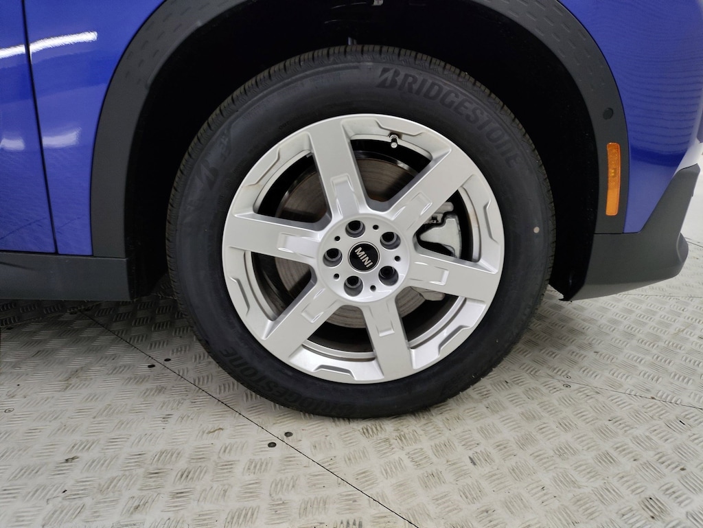 New 2025 MINI Countryman Iconic SUV