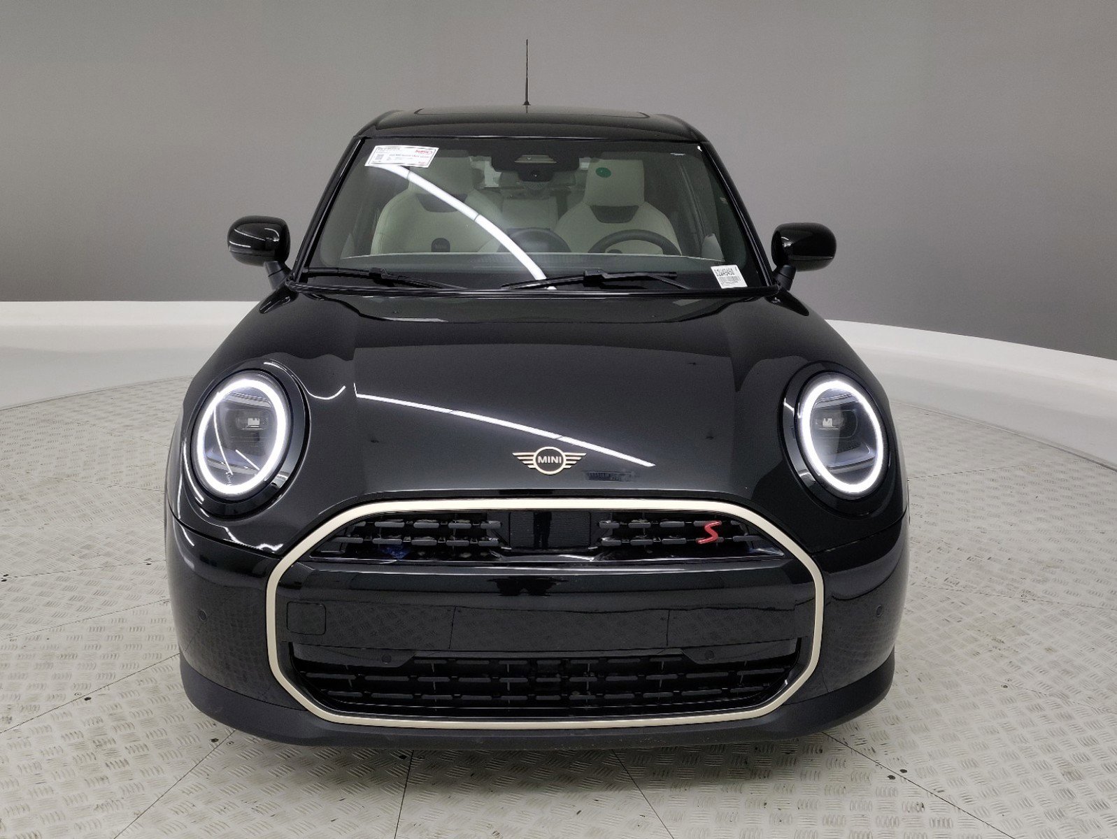 2025 Mini Cooper Signature photo 2