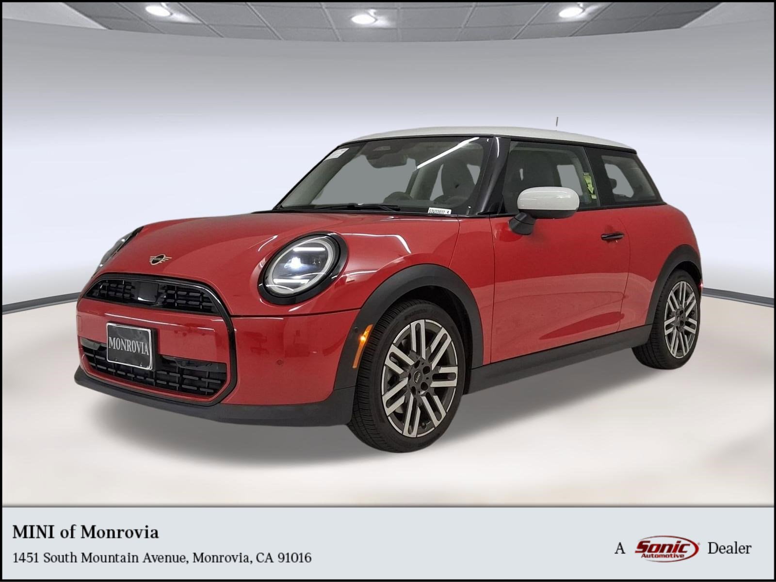 2025 MINI Hardtop 2 Door Cooper photo 1