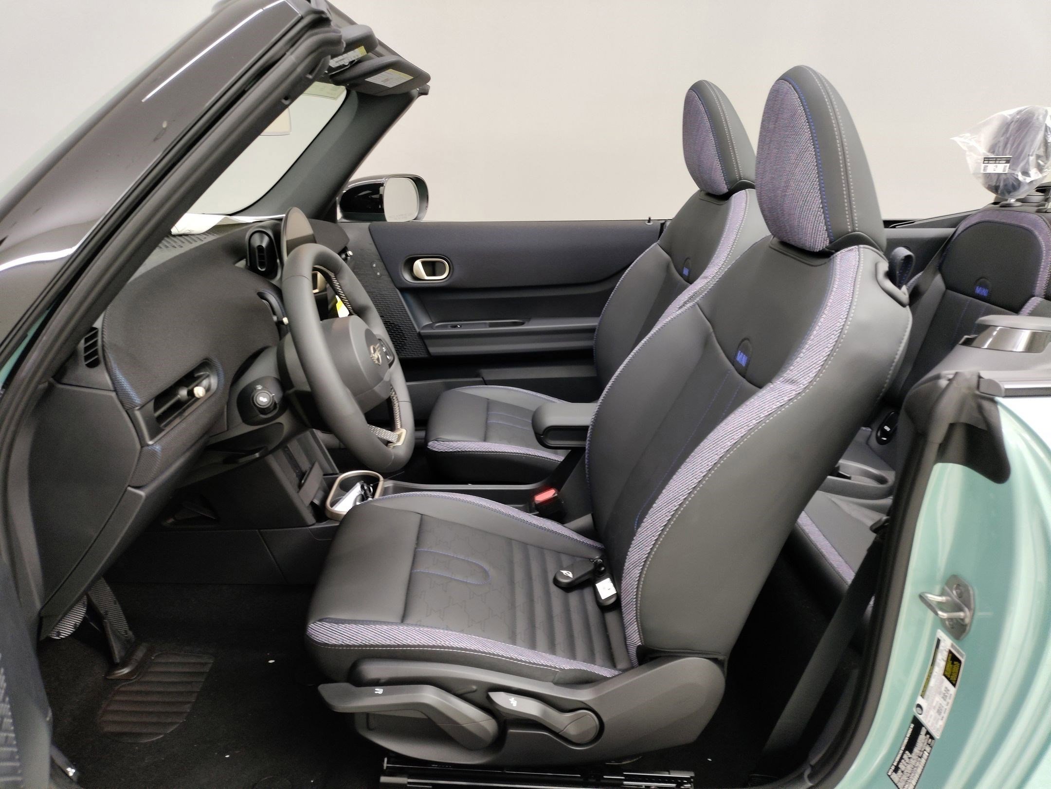 2026 MINI Convertible S - Photo 12