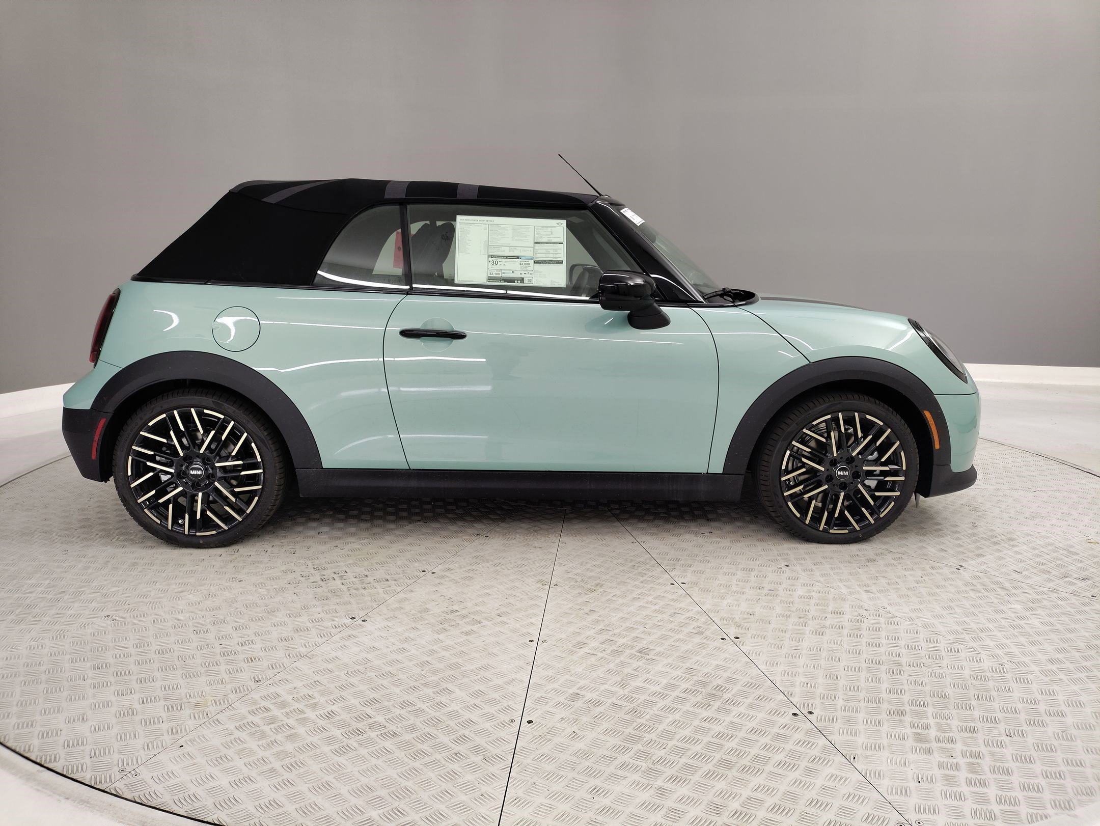 2026 Mini Cooper Convertible Iconic photo 3
