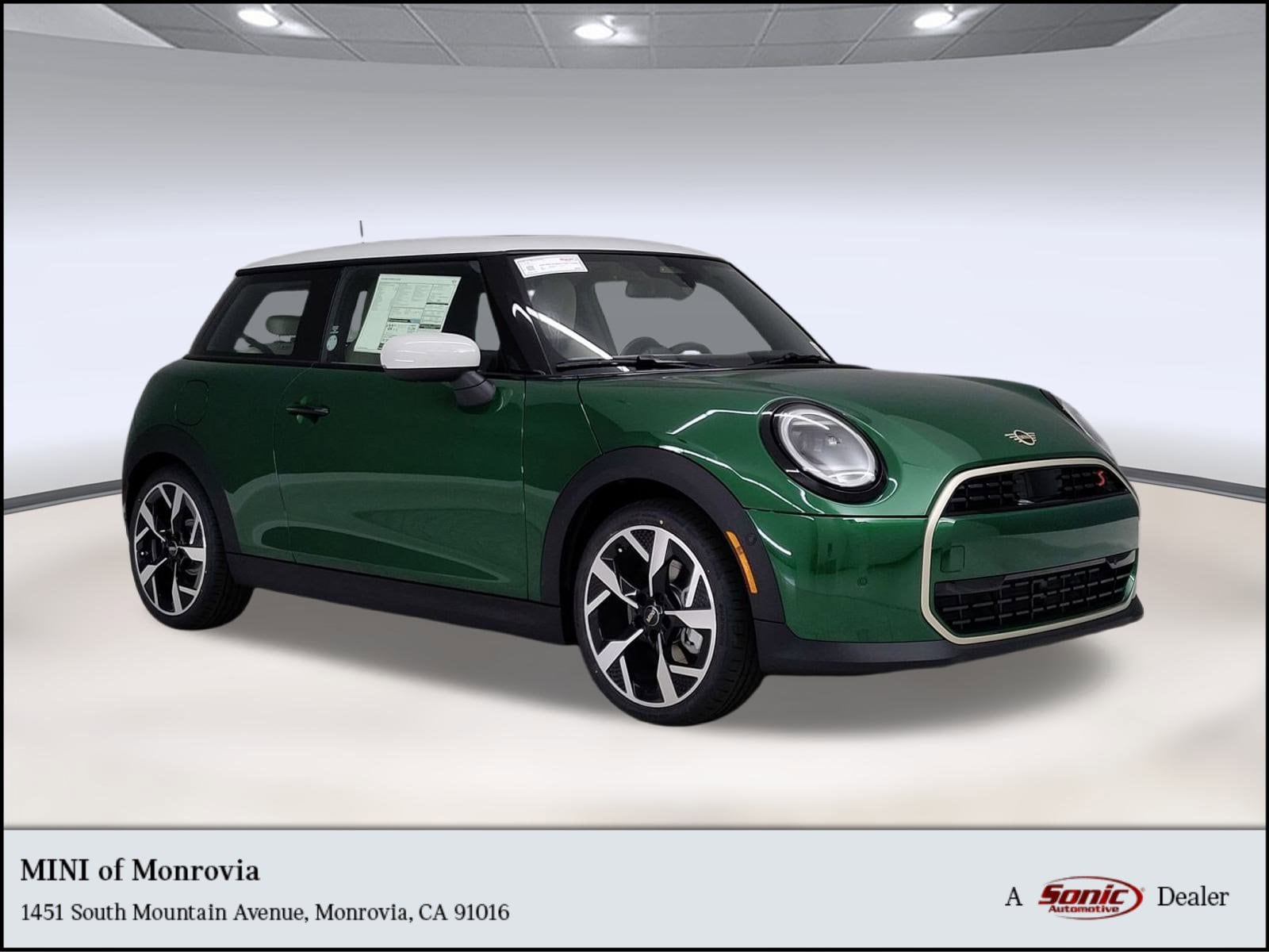 2026 MINI Hardtop 2 Door S's photo
