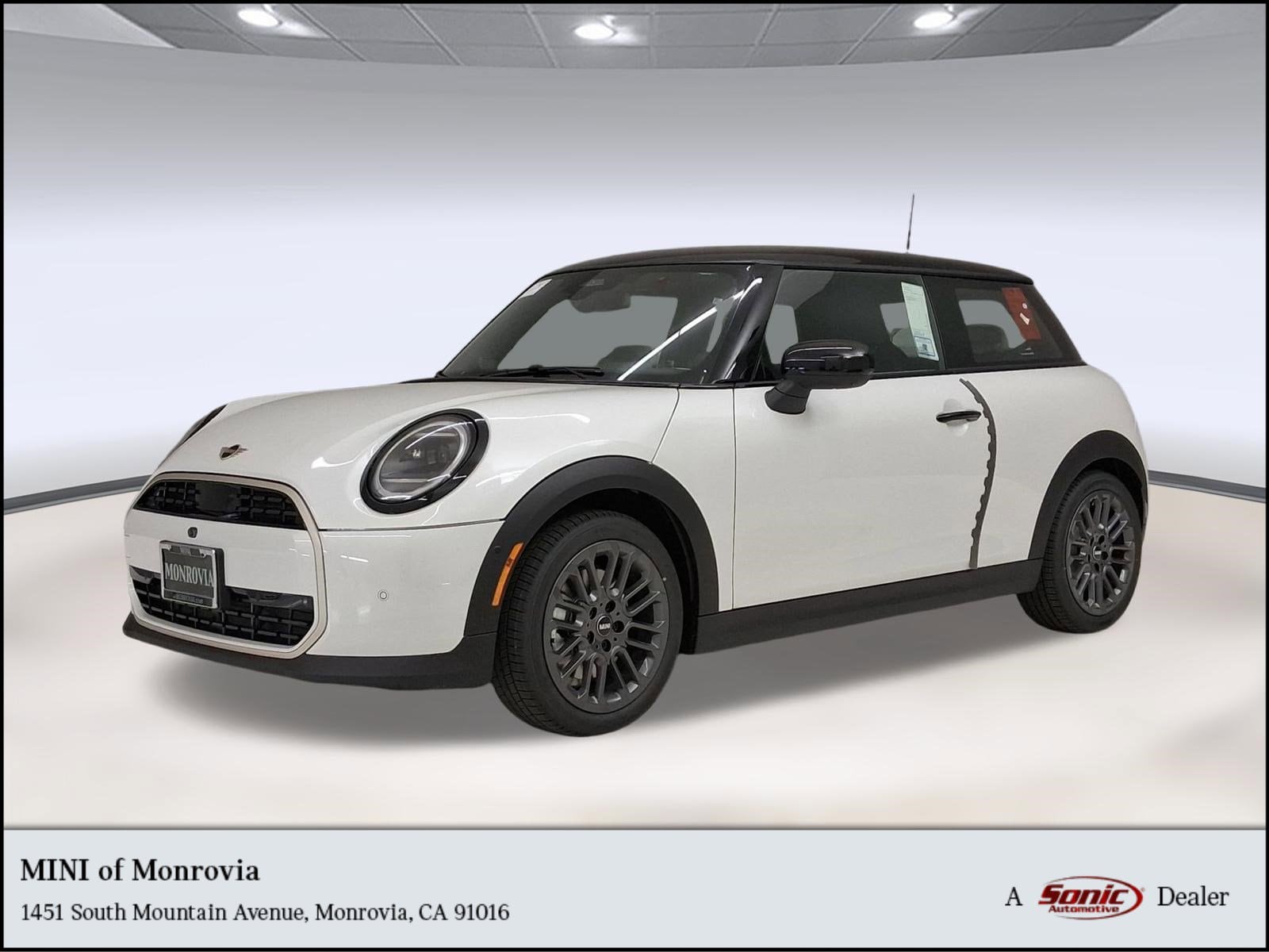 2026 MINI Hardtop 2 Door Base