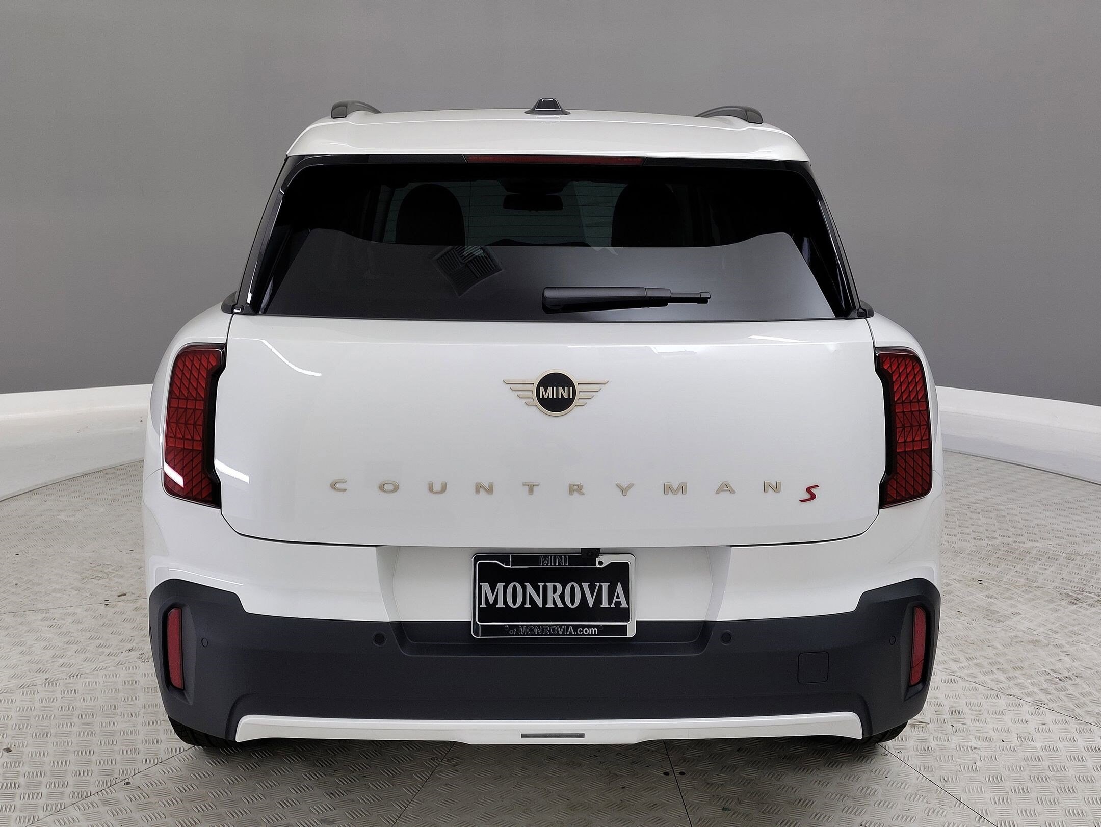 2025 MINI Countryman S photo 6