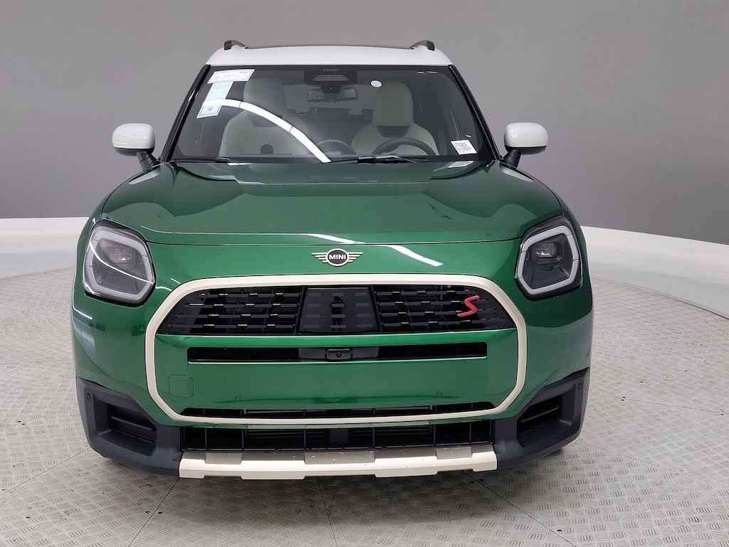 New 2025 MINI Countryman Iconic SUV