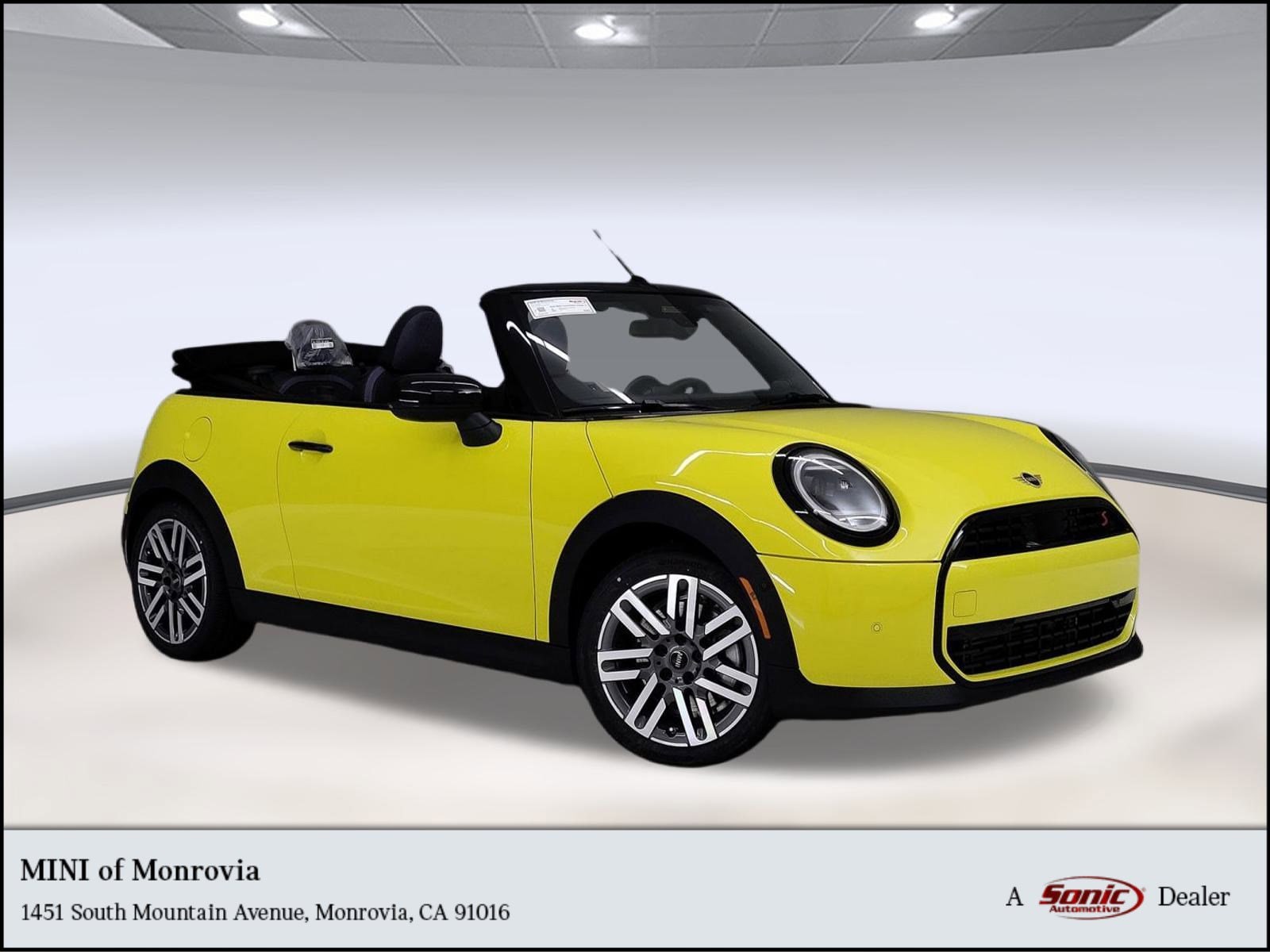 2026 MINI Convertible S's photo