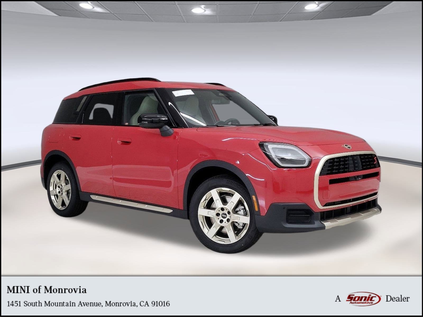 2025 MINI Countryman S's photo