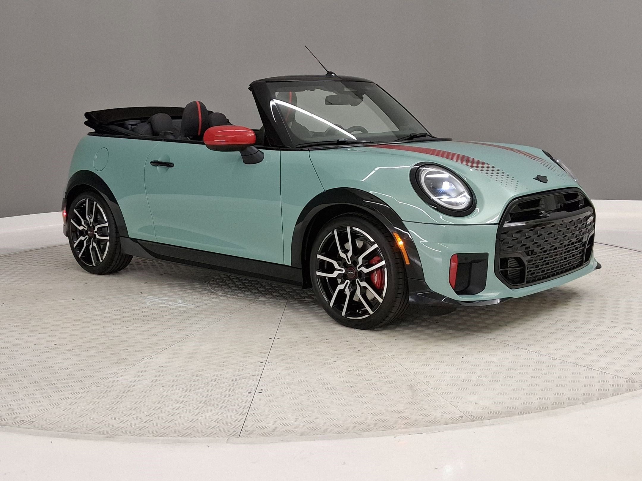 2025 MINI Convertible John Cooper Works photo 4