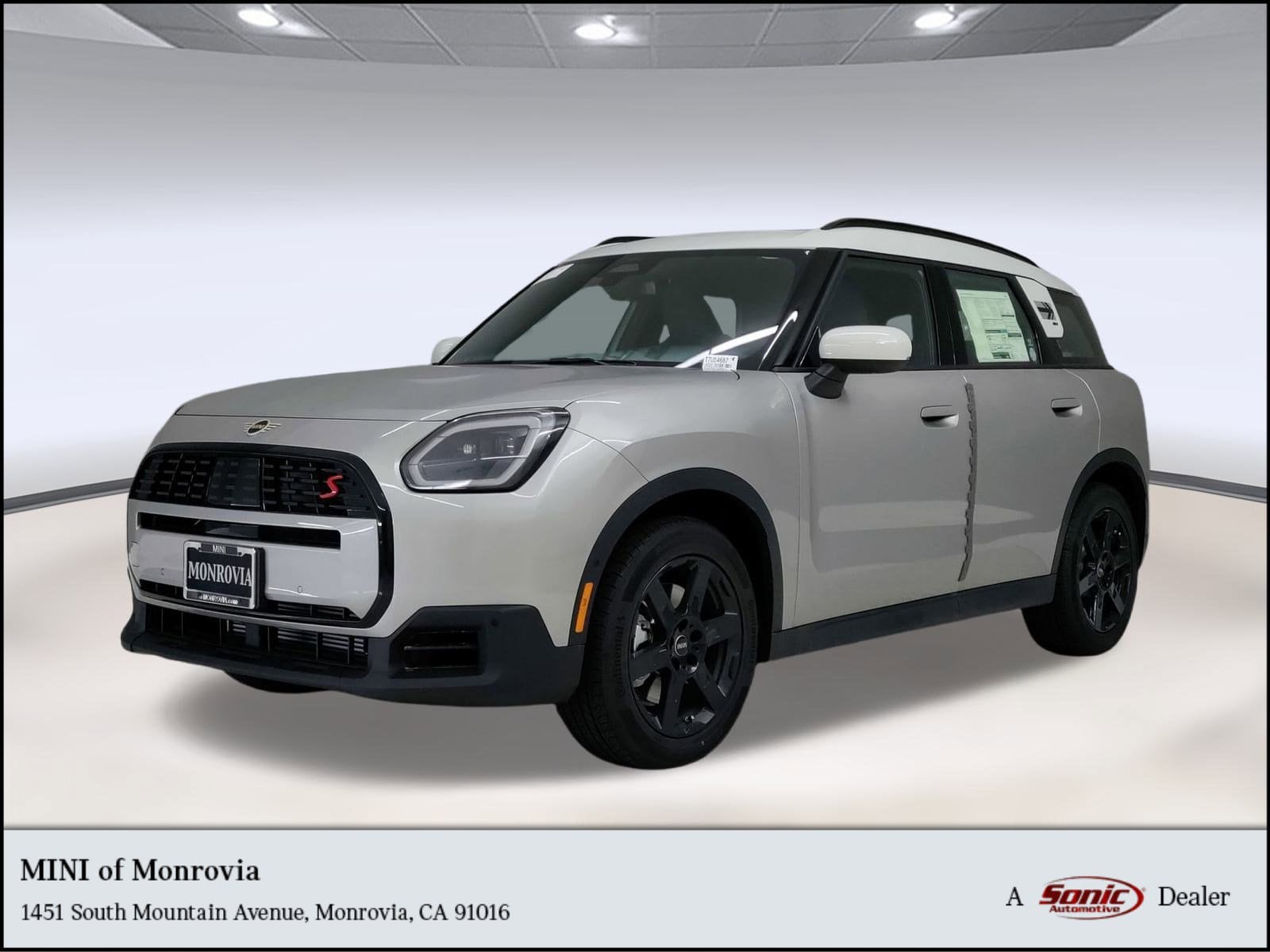 2026 MINI Countryman S's photo
