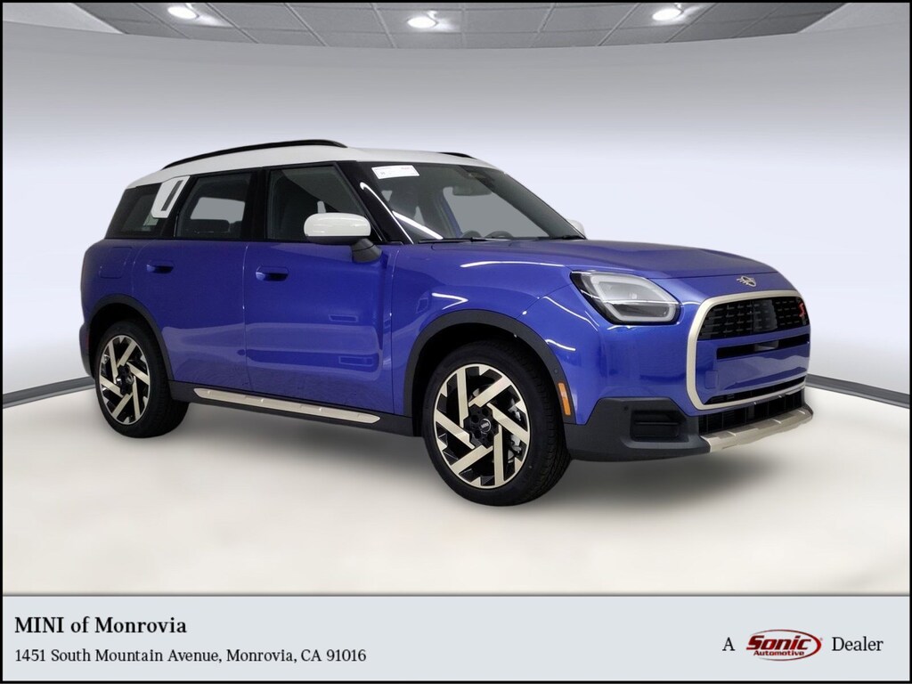New 2026 MINI Countryman Signature Plus SUV