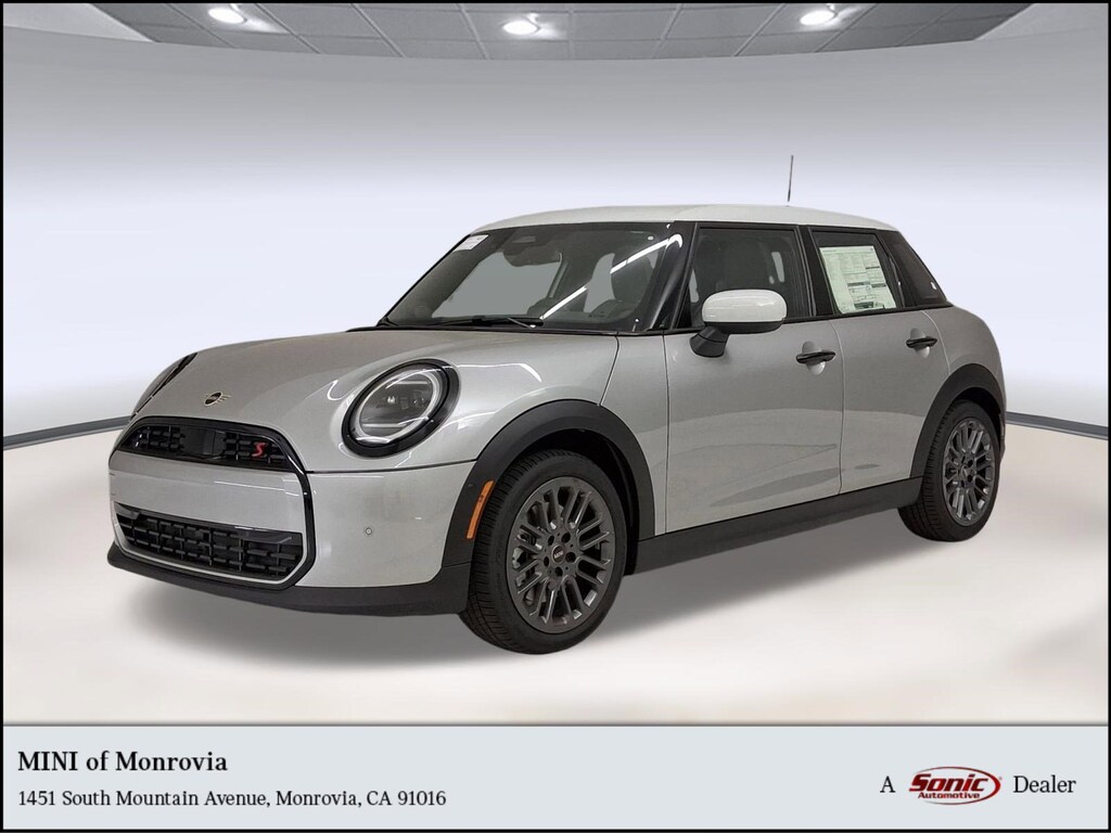 New 2026 MINI 4 Door Signature Plus Hatchback