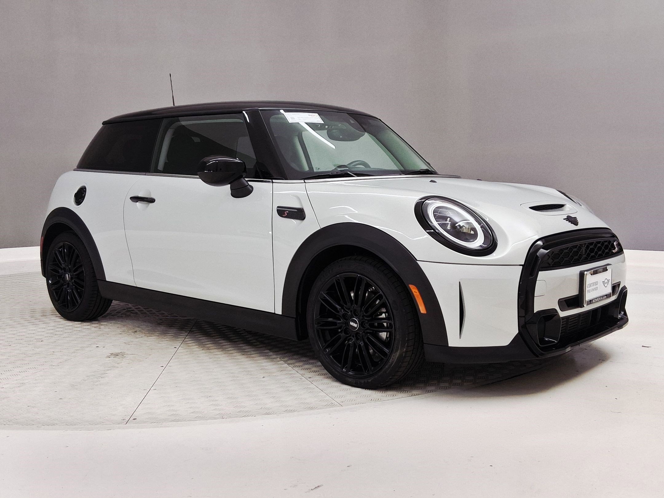 2023 MINI Hardtop 2 Door Cooper S photo 4