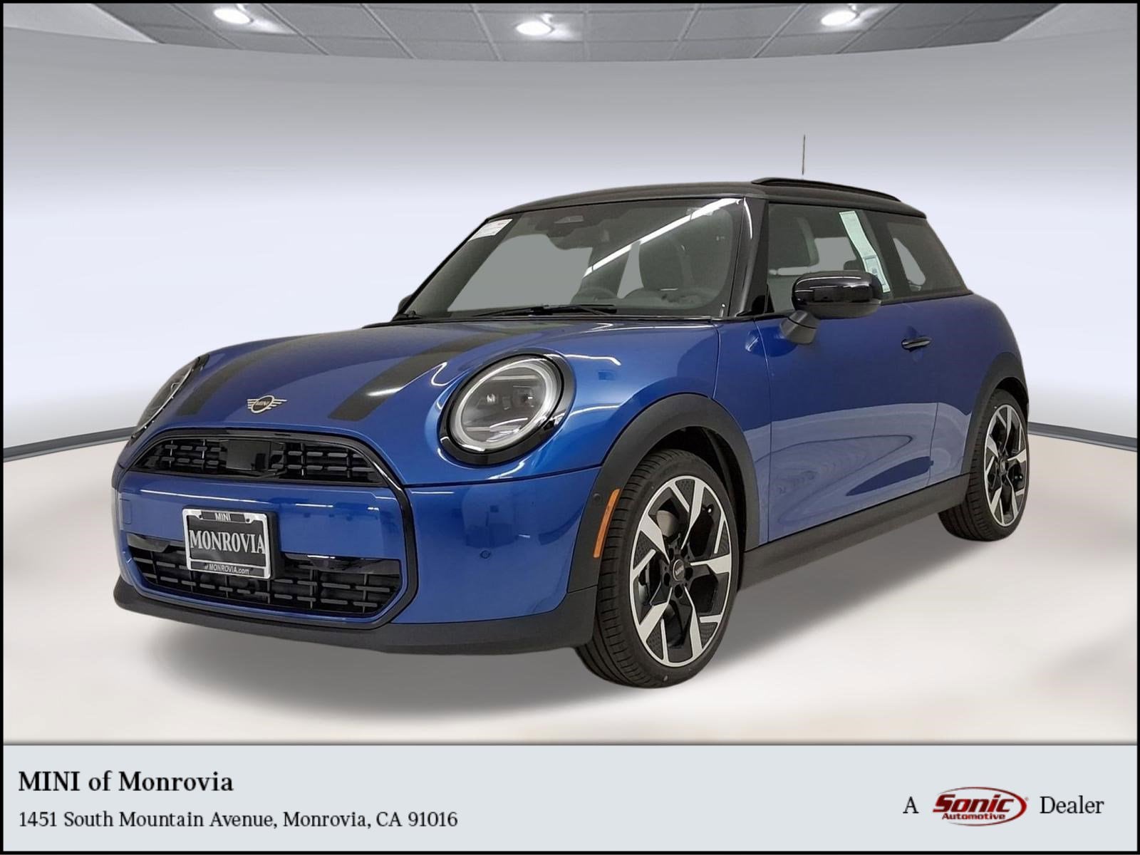 2026 MINI Hardtop's photo