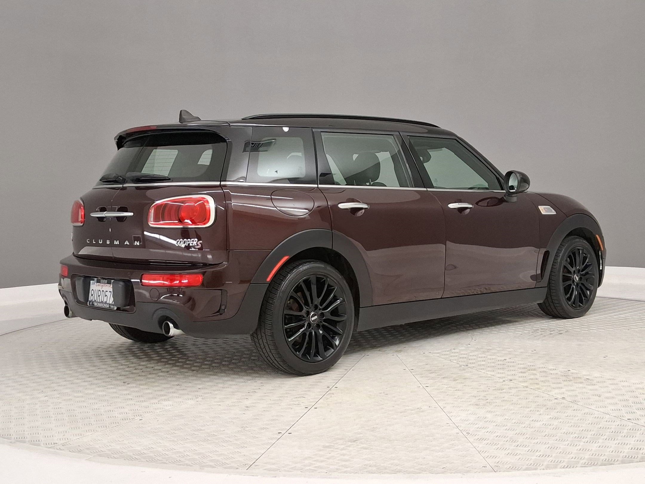 2019 MINI Clubman Cooper S Signature photo 6