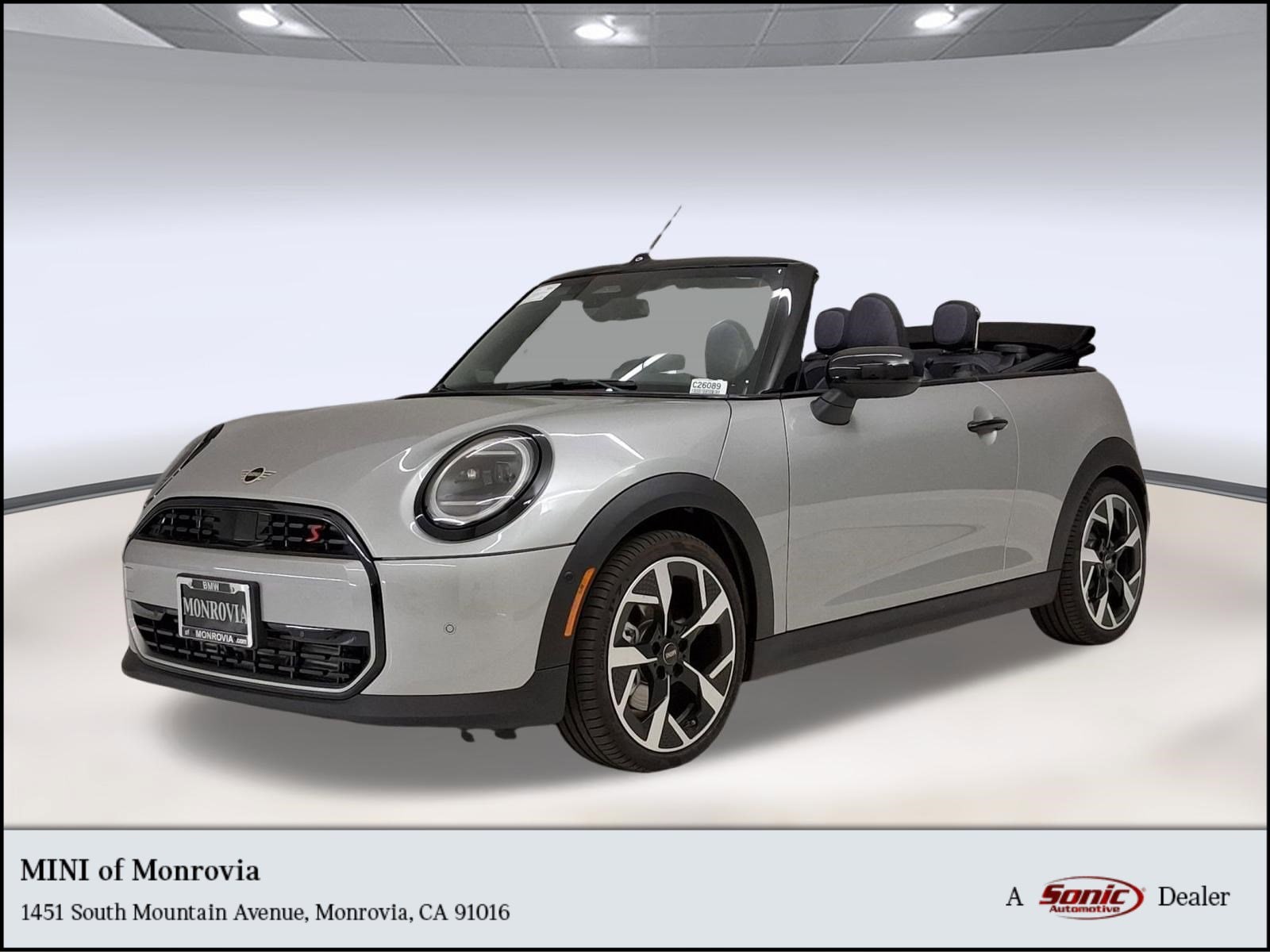 2026 MINI Convertible Cooper S Signature's photo