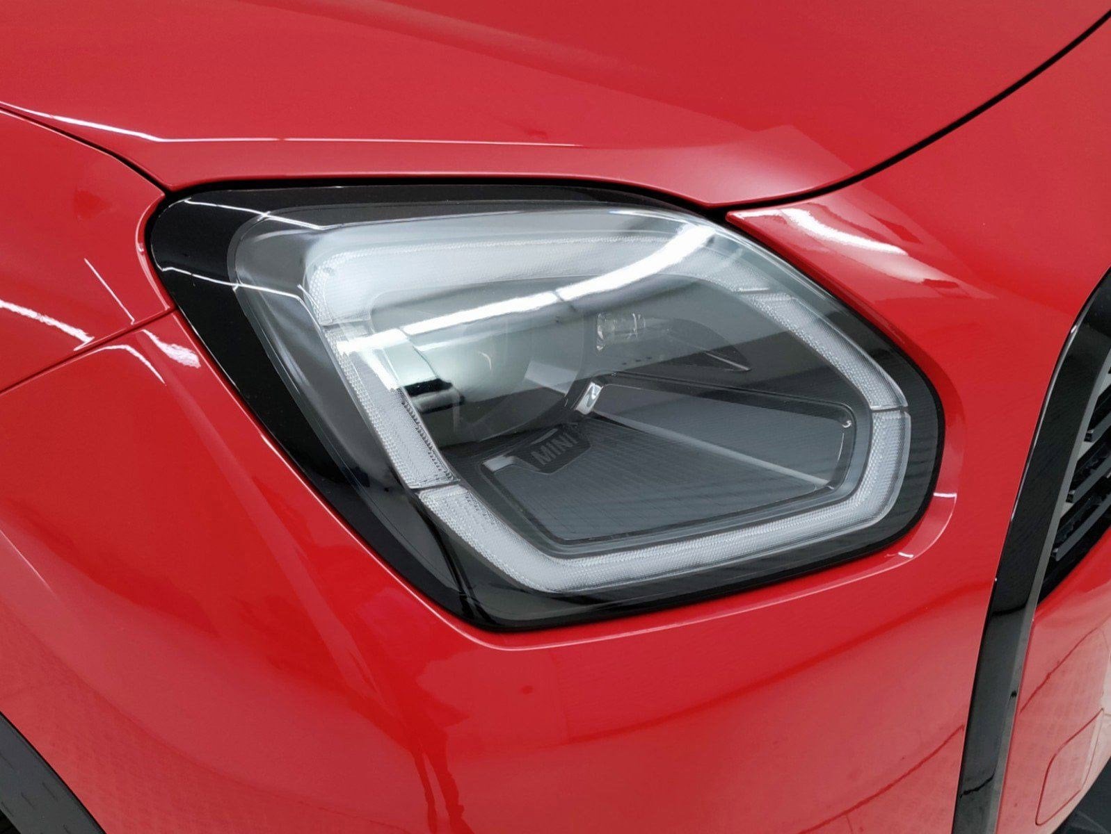 2025 MINI Countryman S photo 2