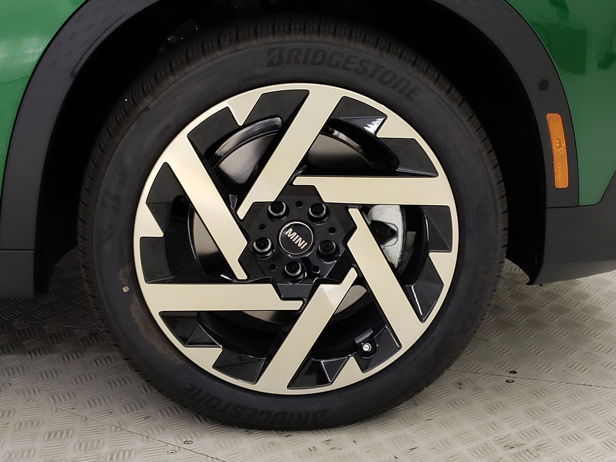 2025 Mini Countryman S ALL4 photo 3
