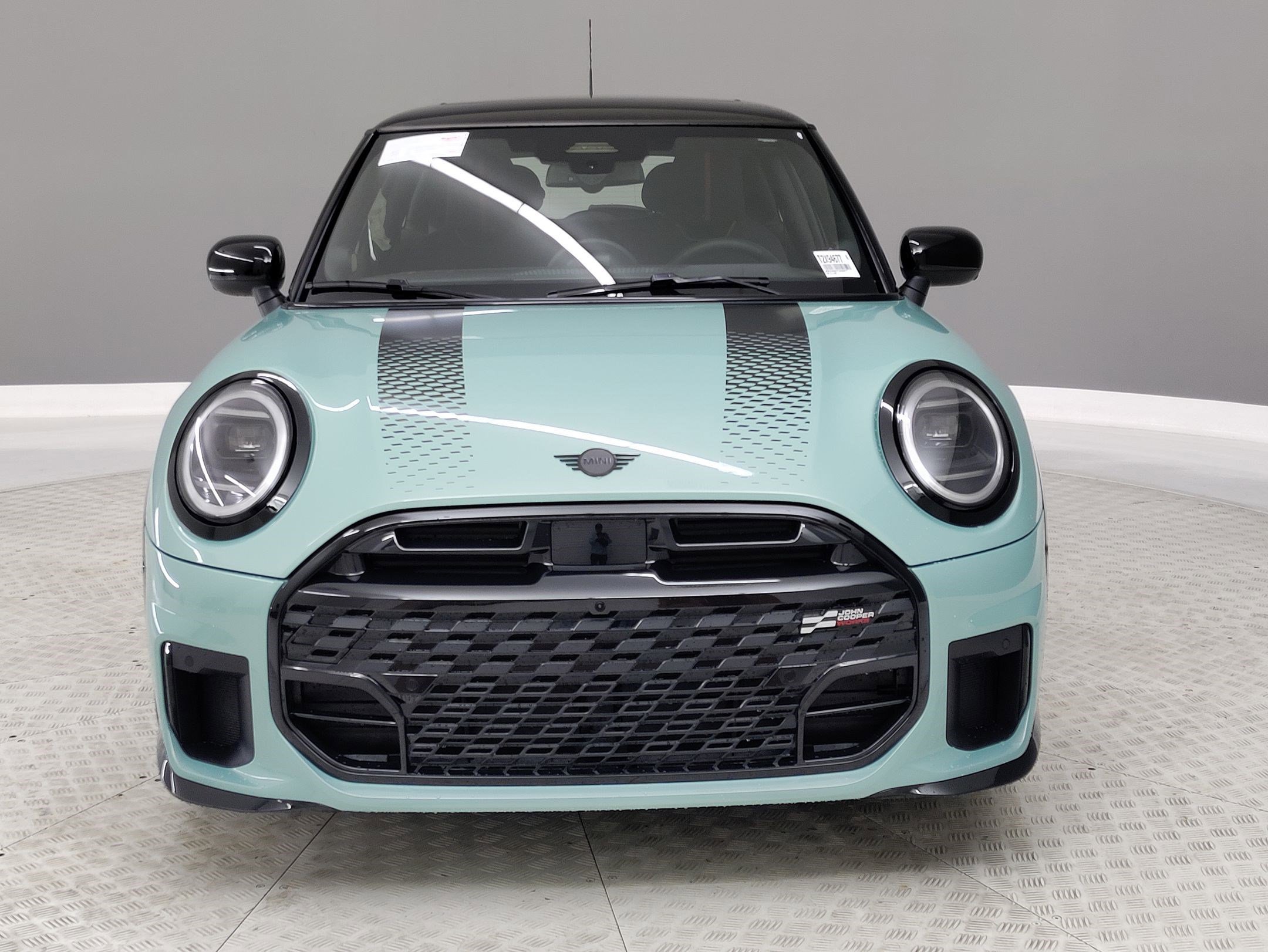 2026 Mini Cooper S Iconic photo 2