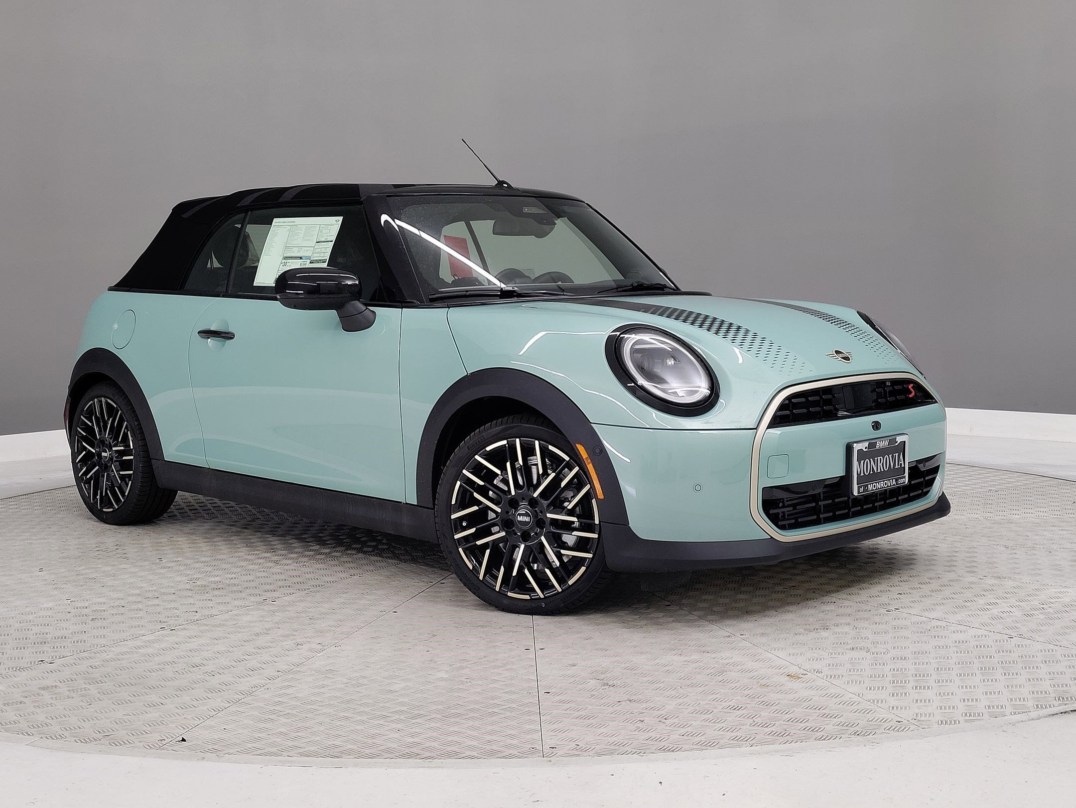 2026 Mini Cooper Convertible Iconic photo 2