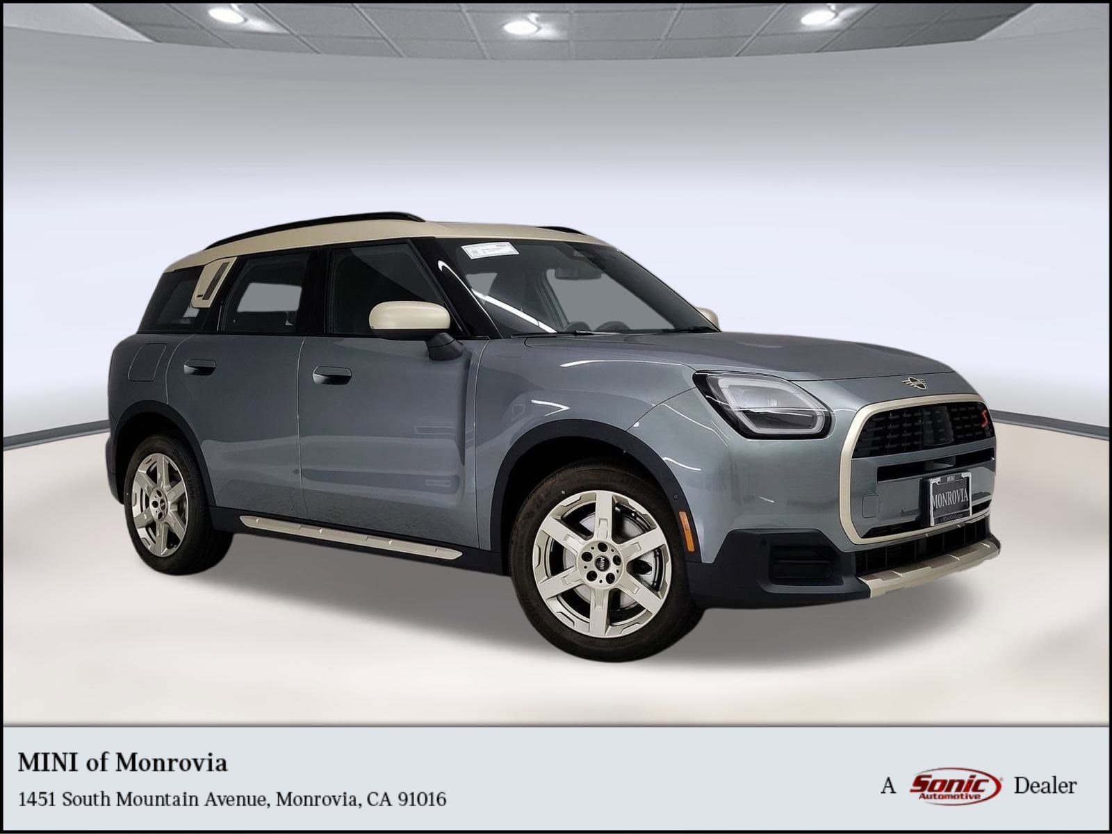 2026 MINI Countryman S's photo