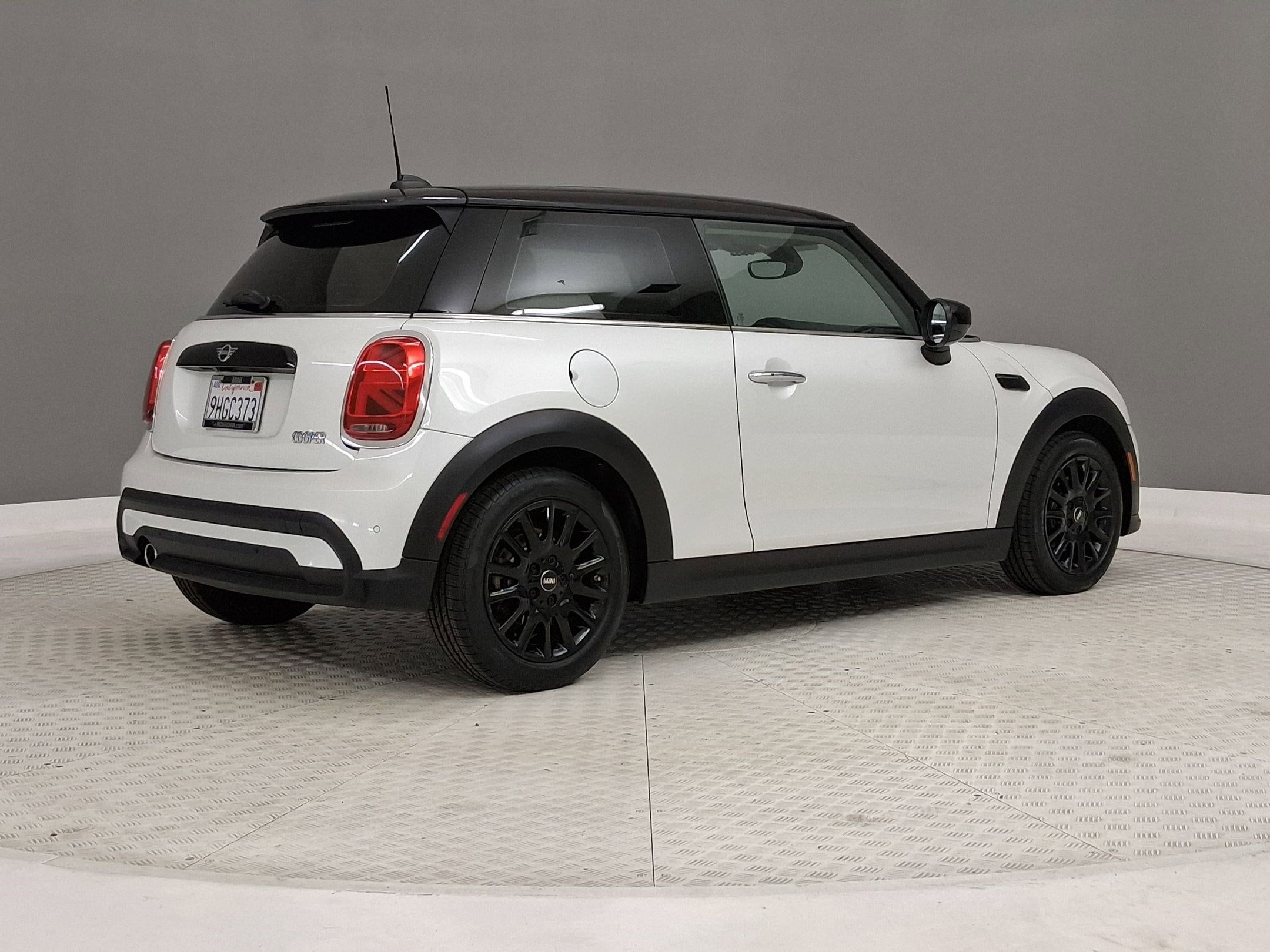 2024 MINI Hardtop 2 Door Cooper photo 6