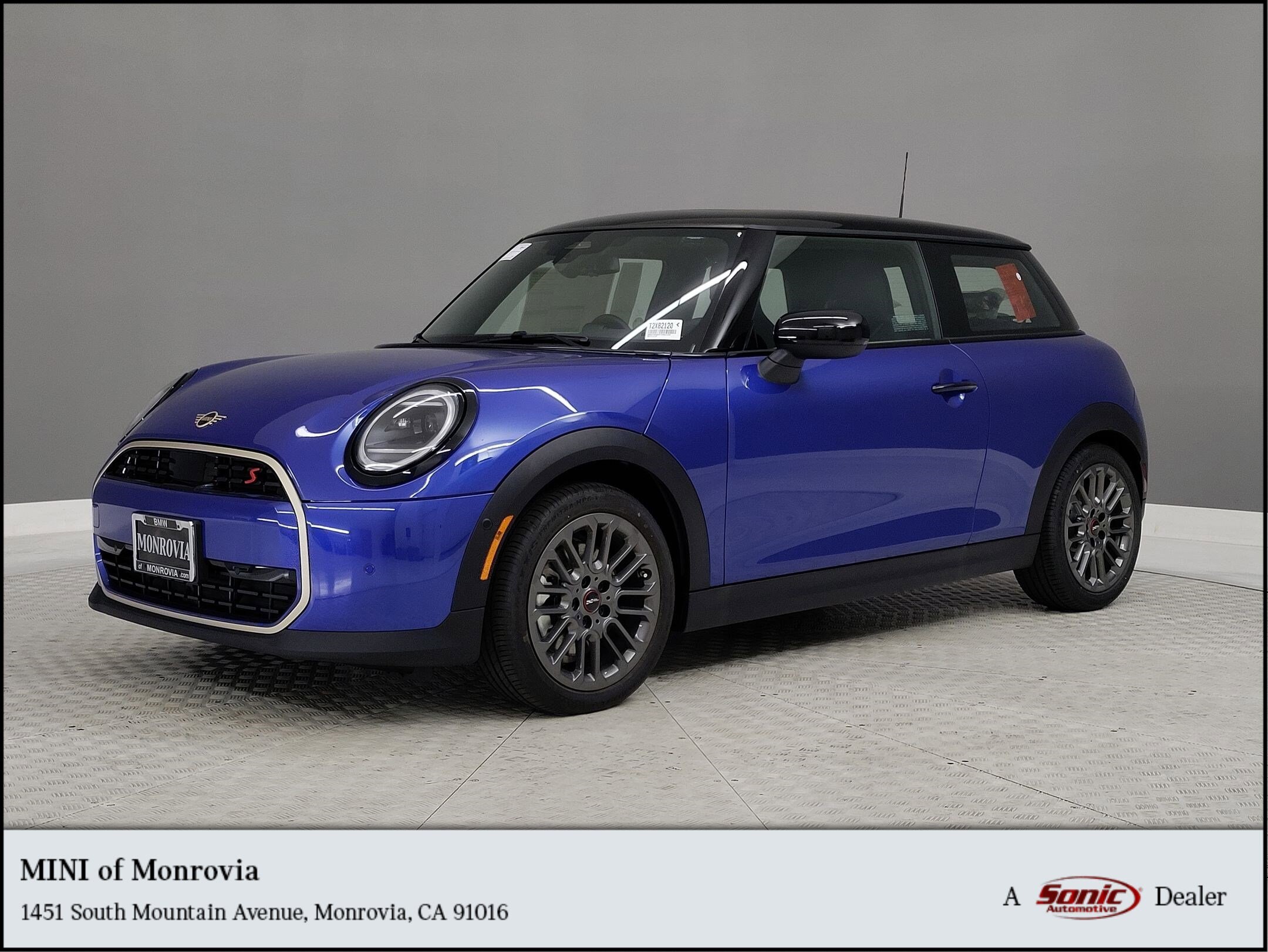 2026 MINI Hardtop 2 Door S's photo