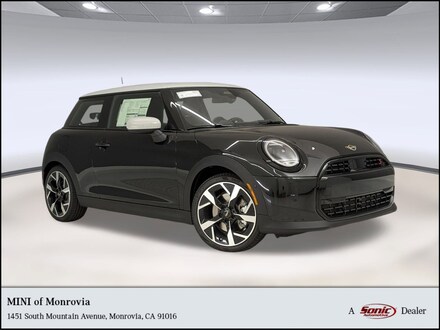 2026 MINI 2 Door Signature Plus Hatchback