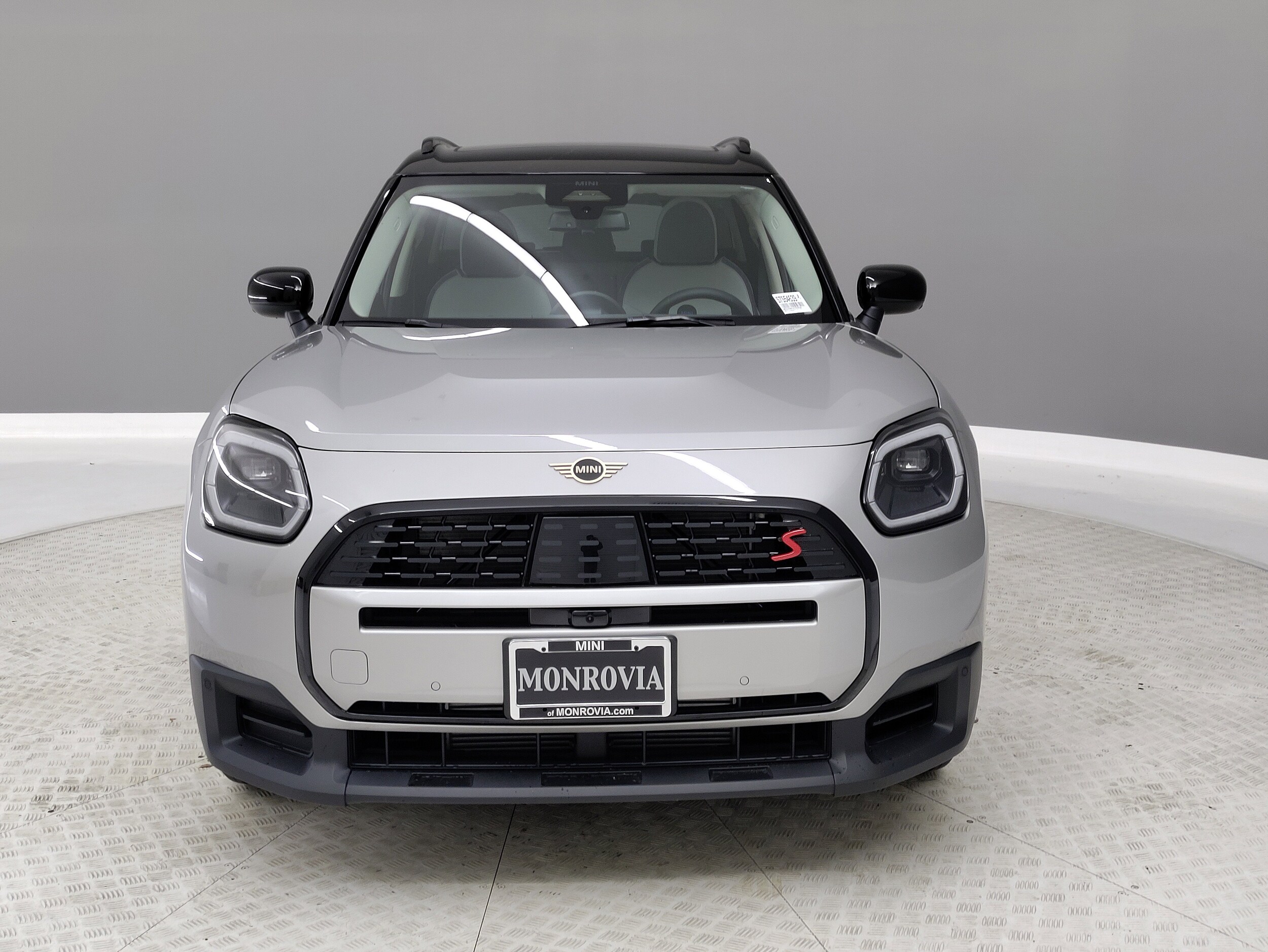 2025 Mini Countryman Iconic photo 2