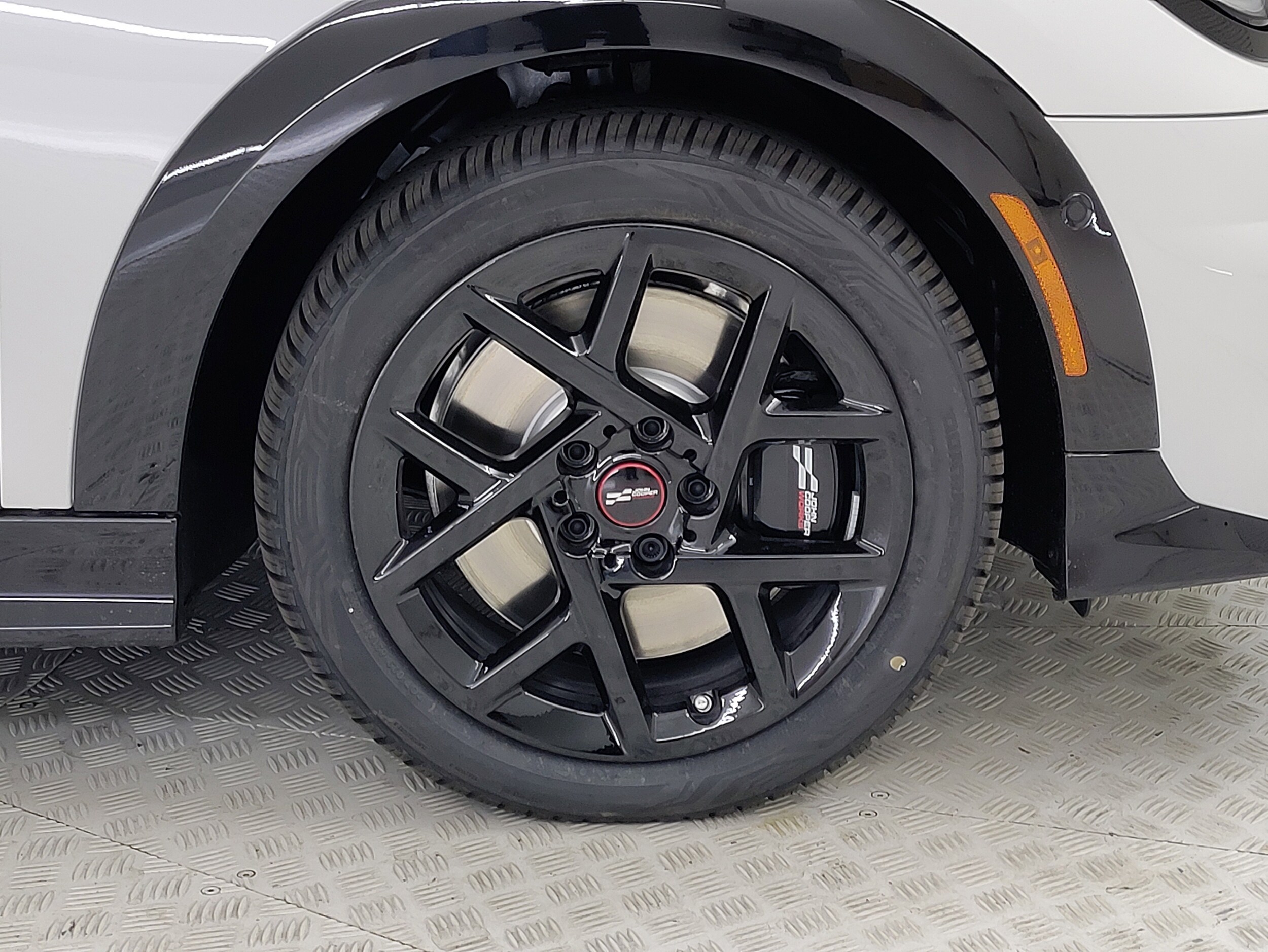 2026 Mini Cooper S Iconic photo 3