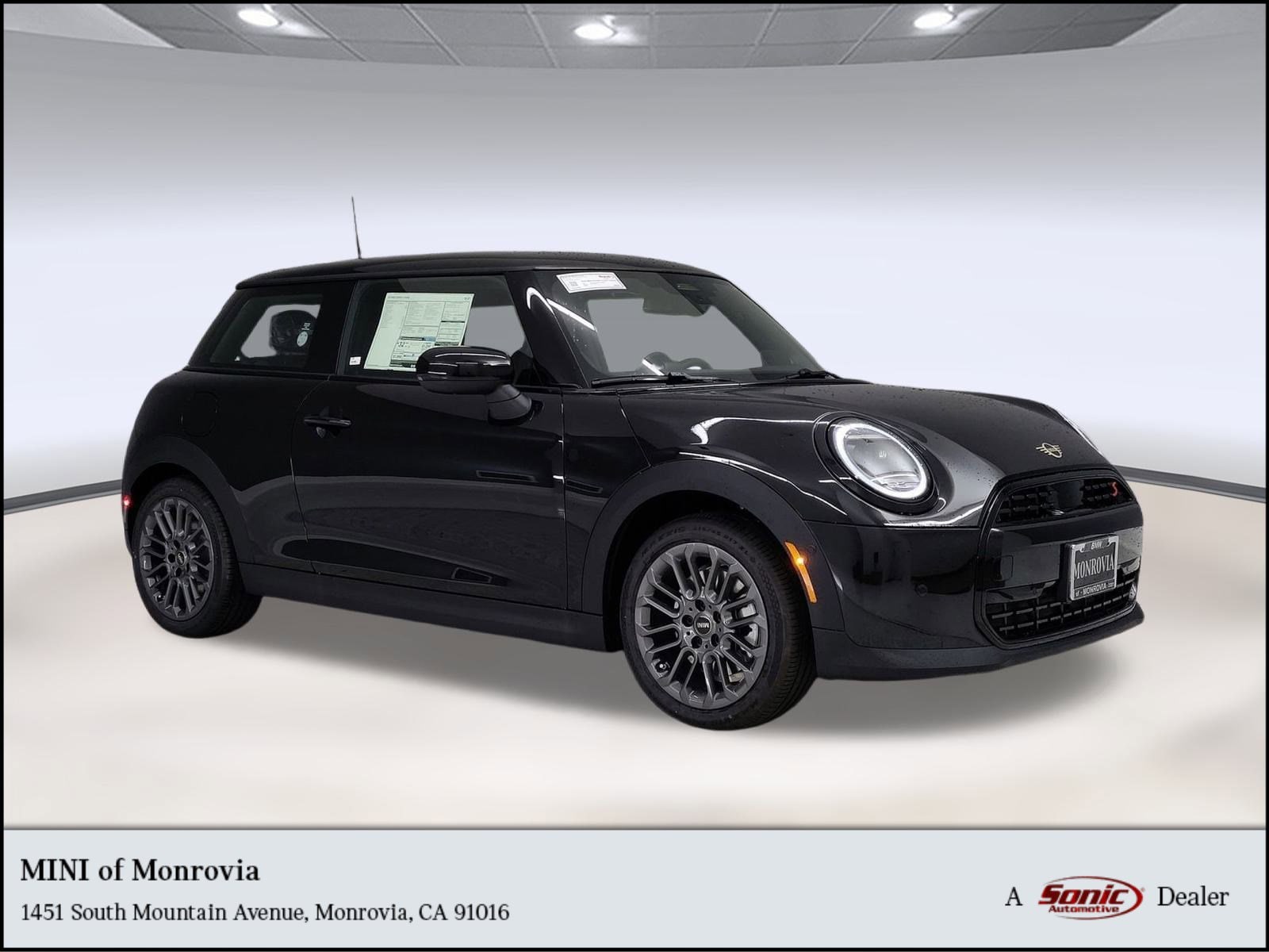 2026 MINI Hardtop 2 Door S's photo