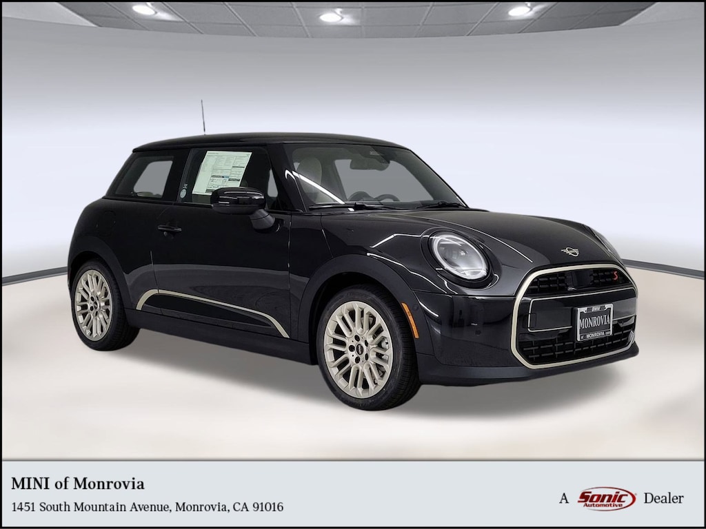 New 2026 MINI 2 Door Signature Plus Hatchback