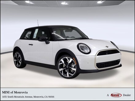 2026 MINI 2 Door Signature Plus Hatchback