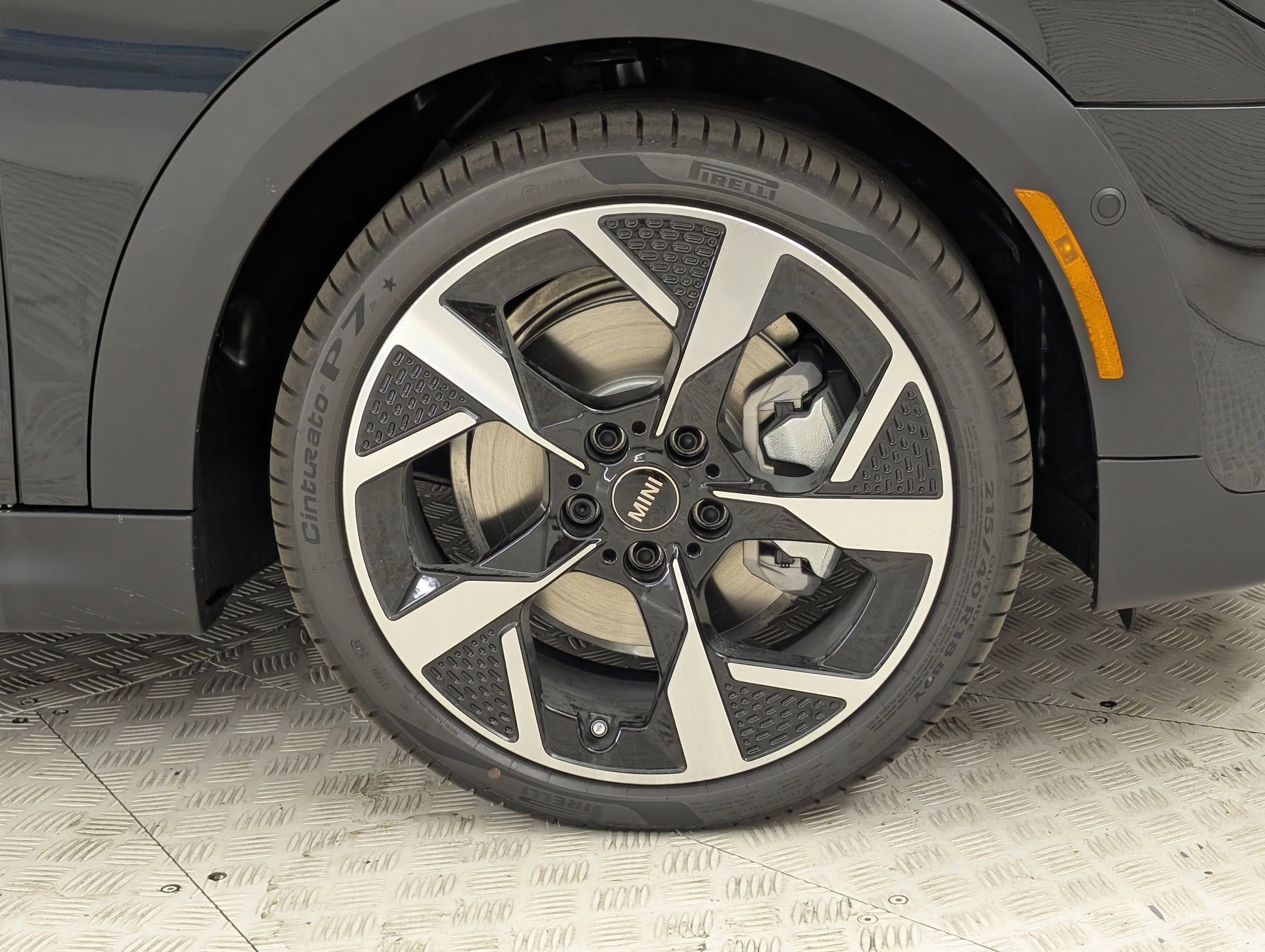 2026 Mini Cooper Hardtop S photo 4