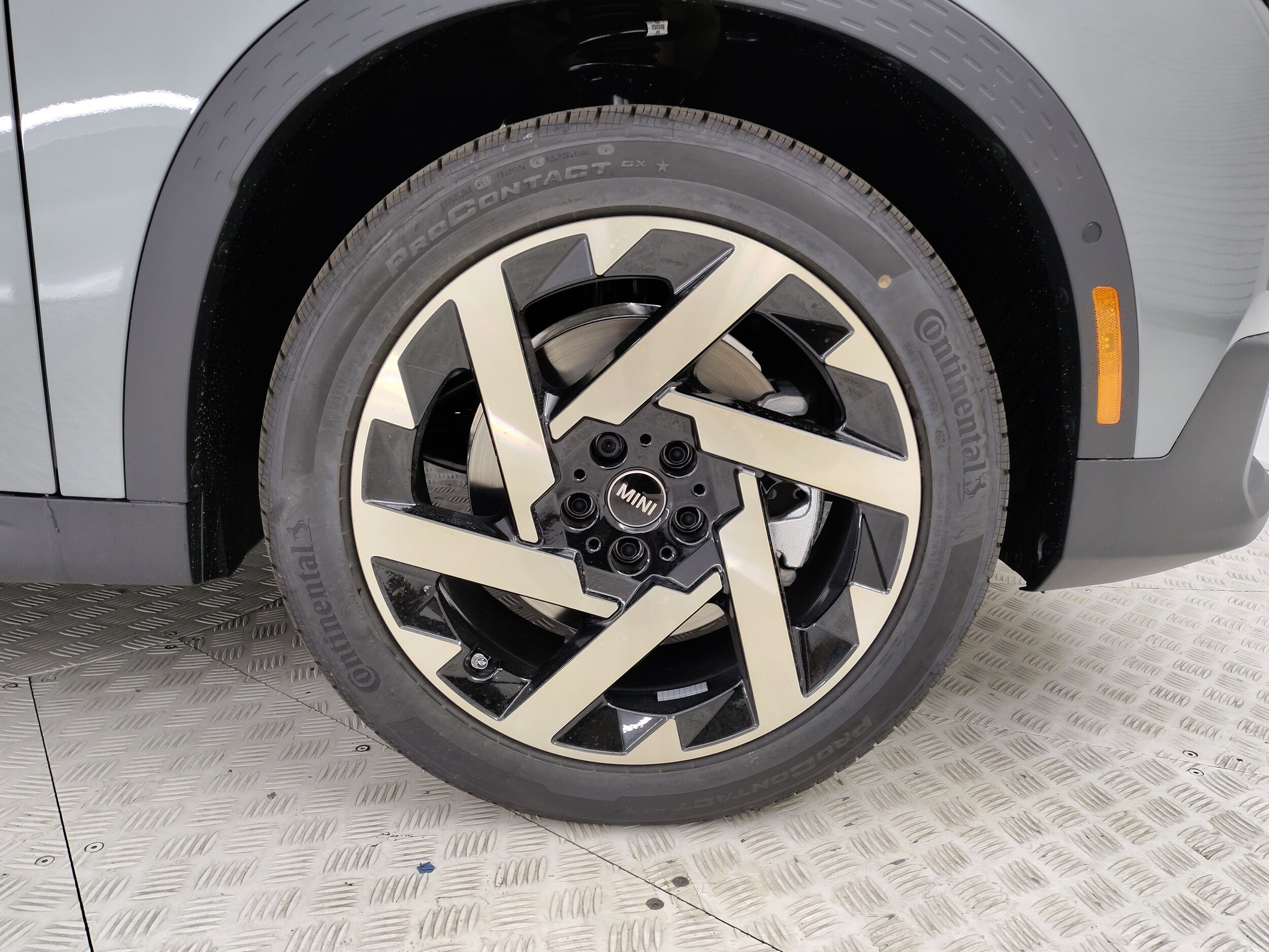 2025 Mini Countryman Signature photo 4