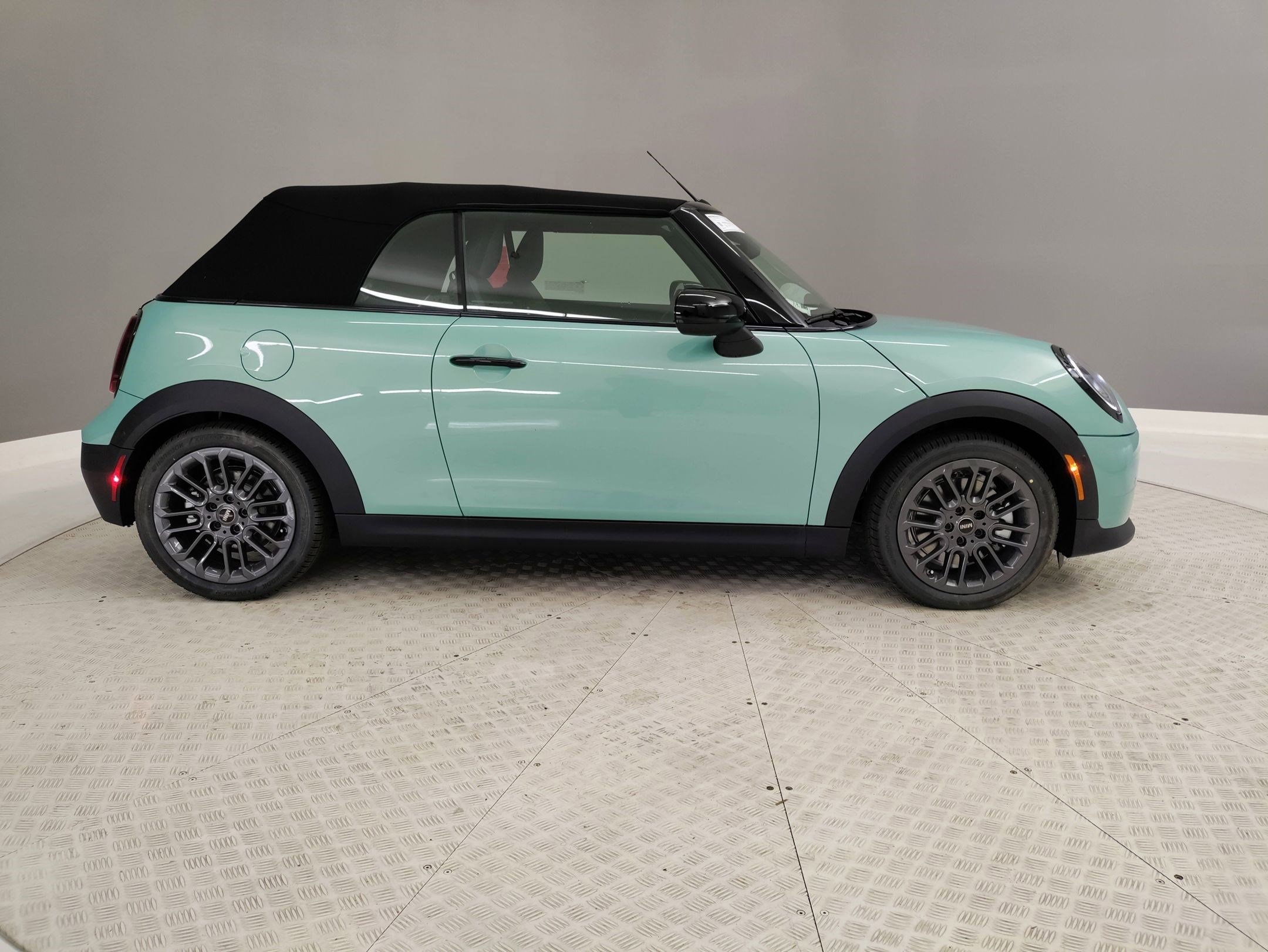 2026 MINI Convertible S - Photo 28