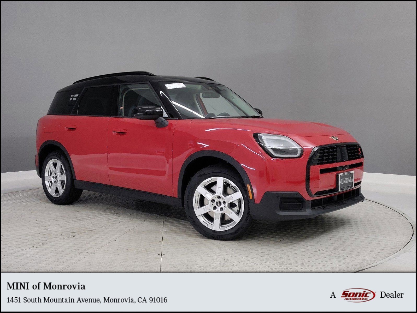 2025 MINI Countryman Iconic