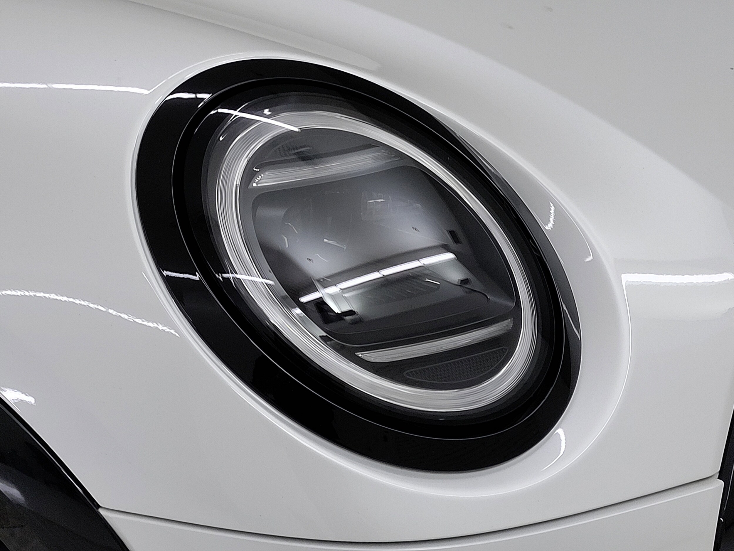 2026 Mini Cooper S Iconic photo 2
